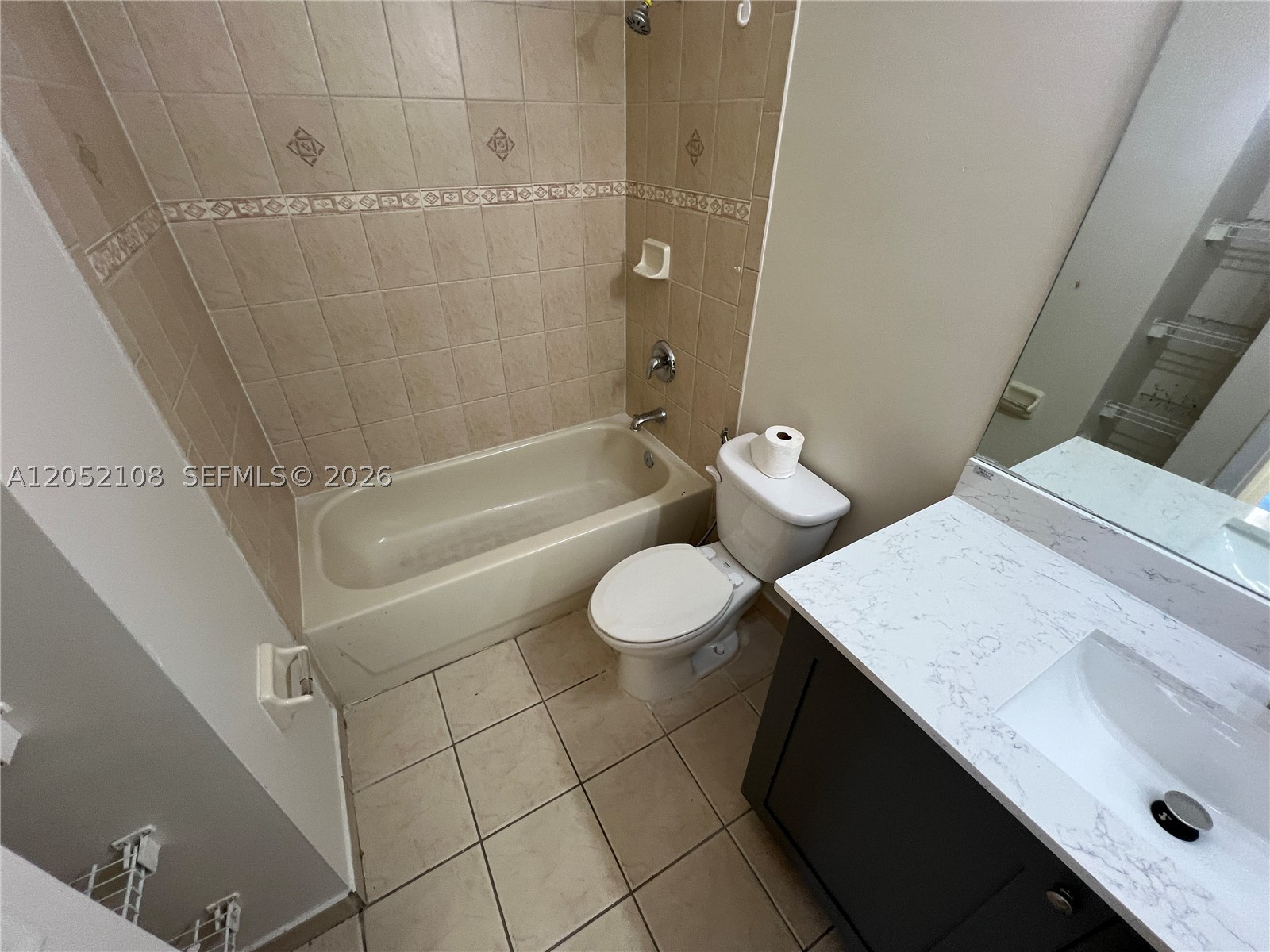 MOWRY VILLAS - Residential Lease