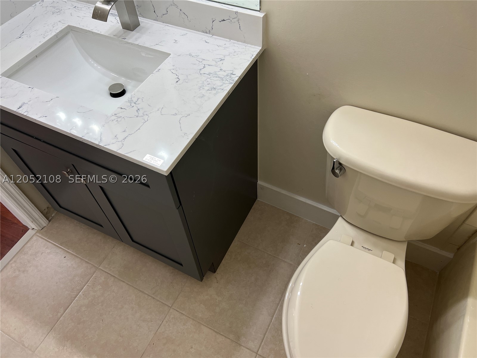 MOWRY VILLAS - Residential Lease