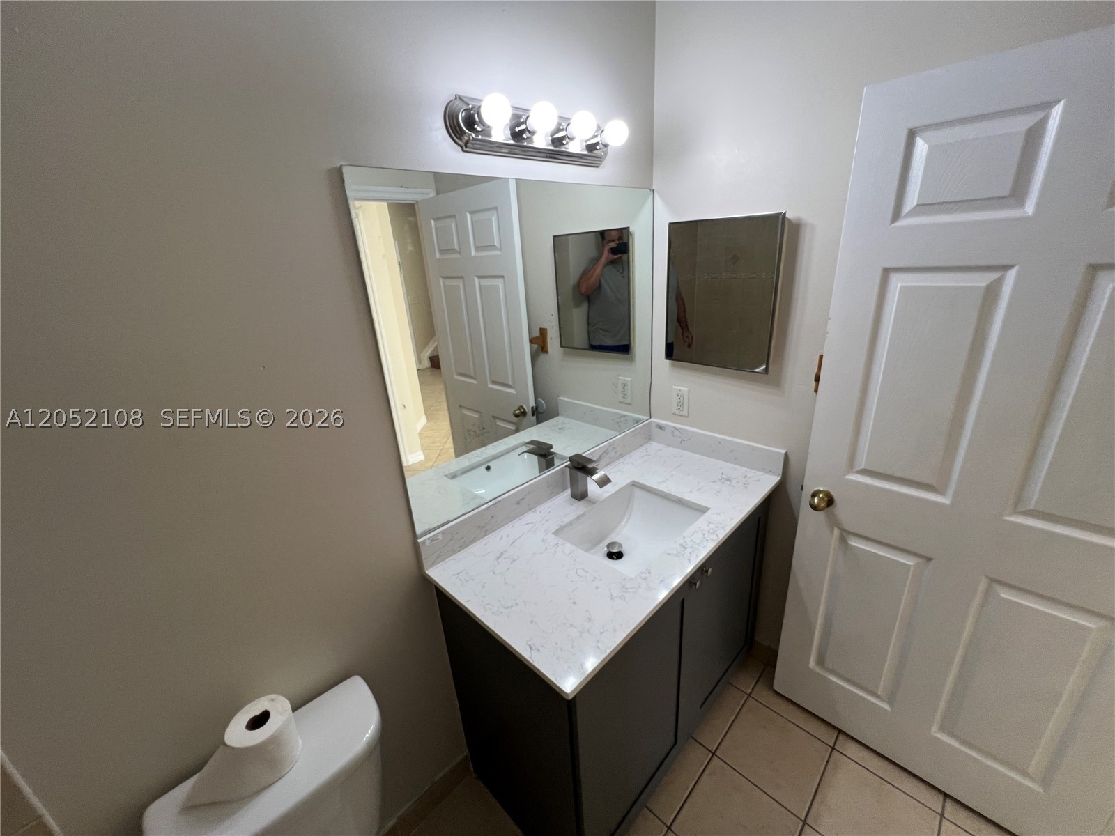 MOWRY VILLAS - Residential Lease