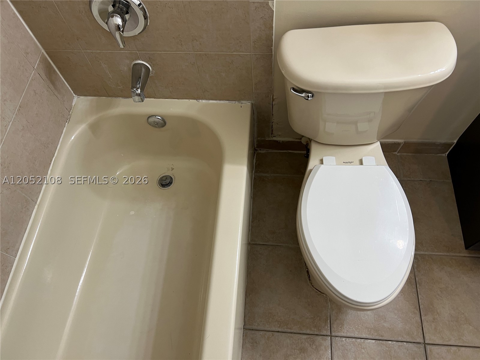MOWRY VILLAS - Residential Lease