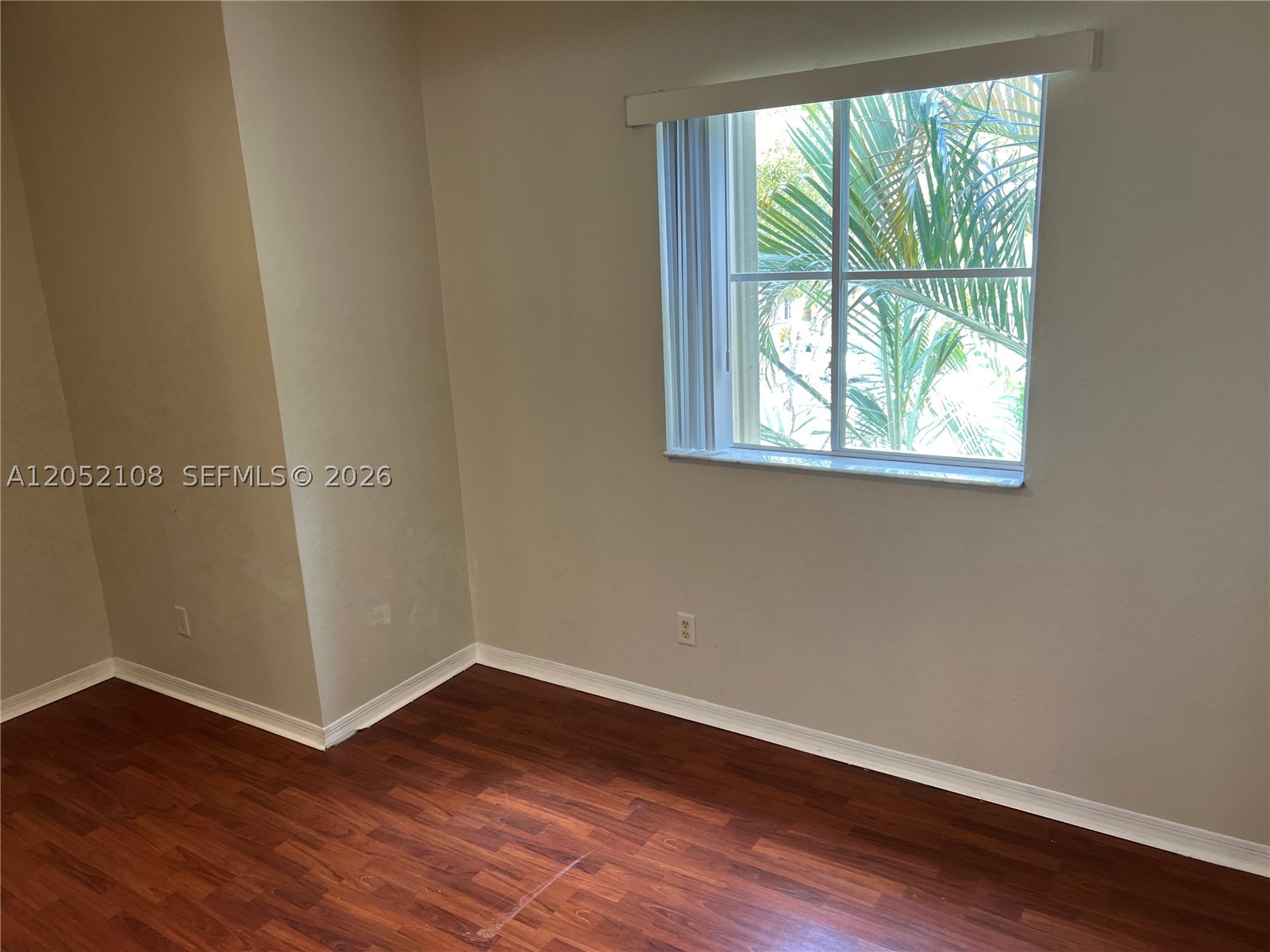 MOWRY VILLAS - Residential Lease