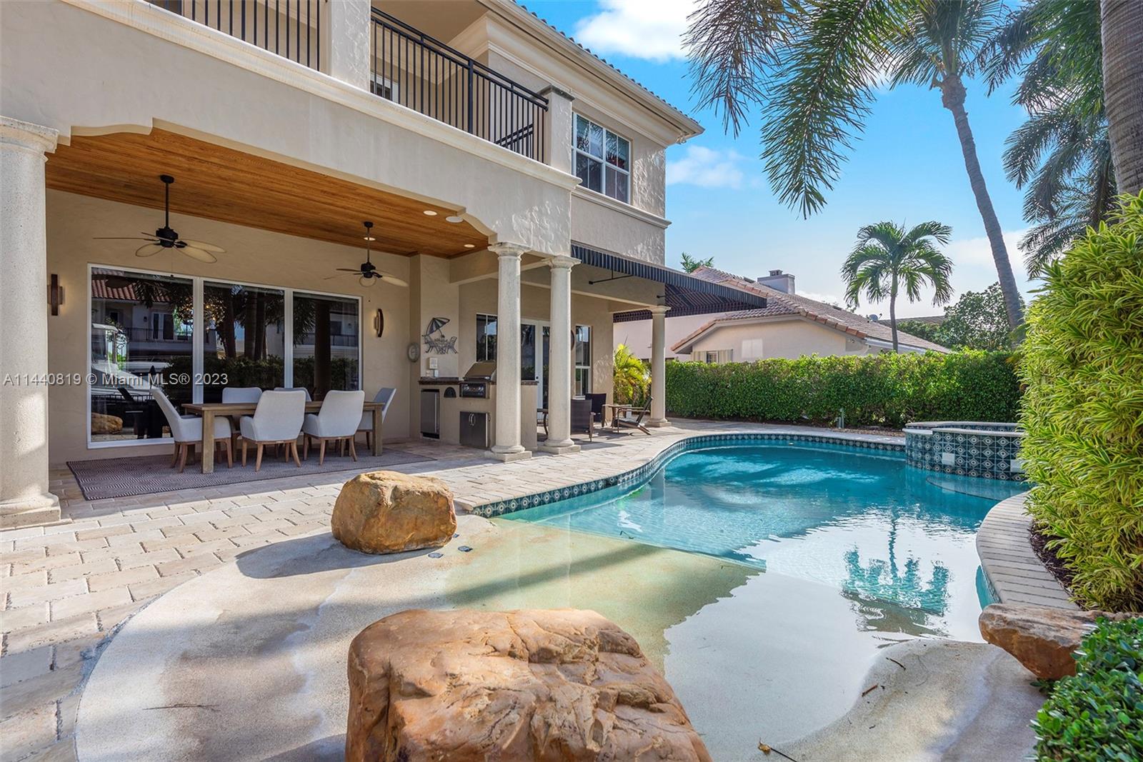 TROPIC ISLE 2ND SEC - Residential