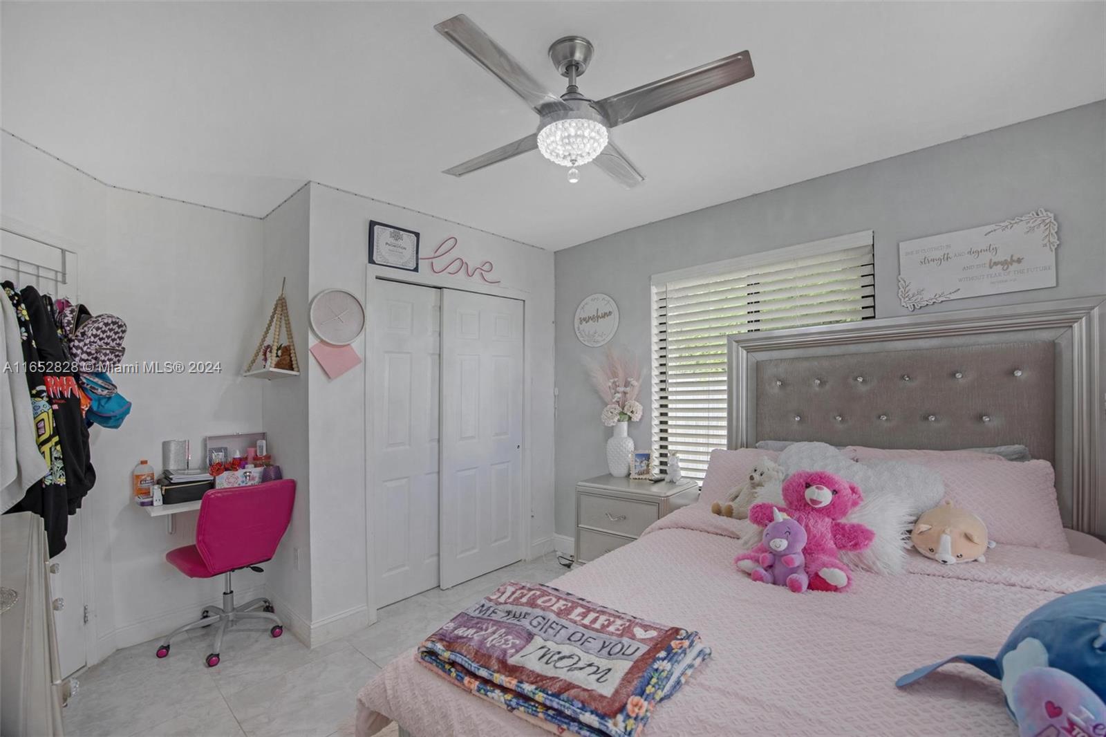 FAIRWAY HOUSE SEC 1 - Residential