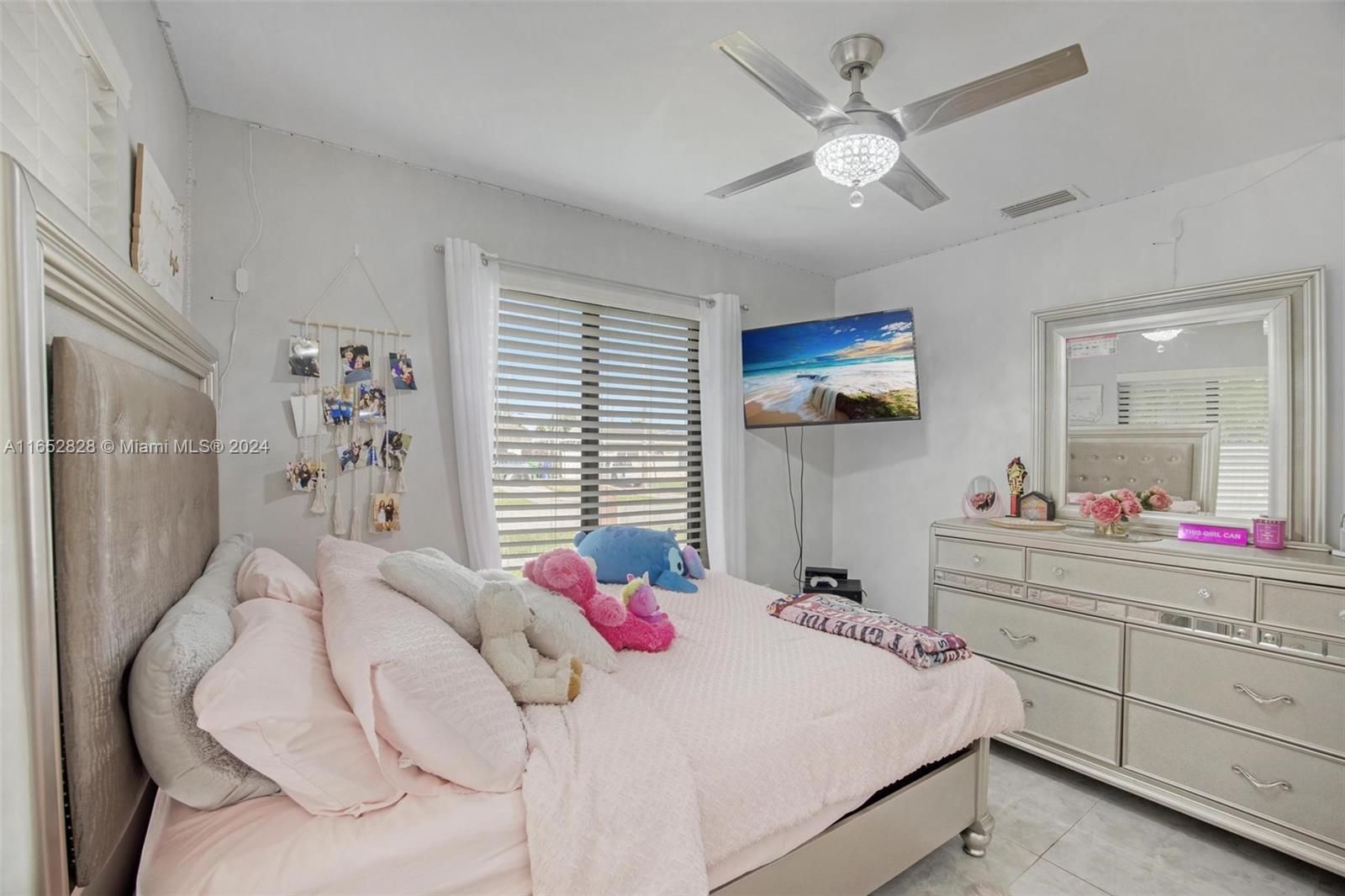 FAIRWAY HOUSE SEC 1 - Residential