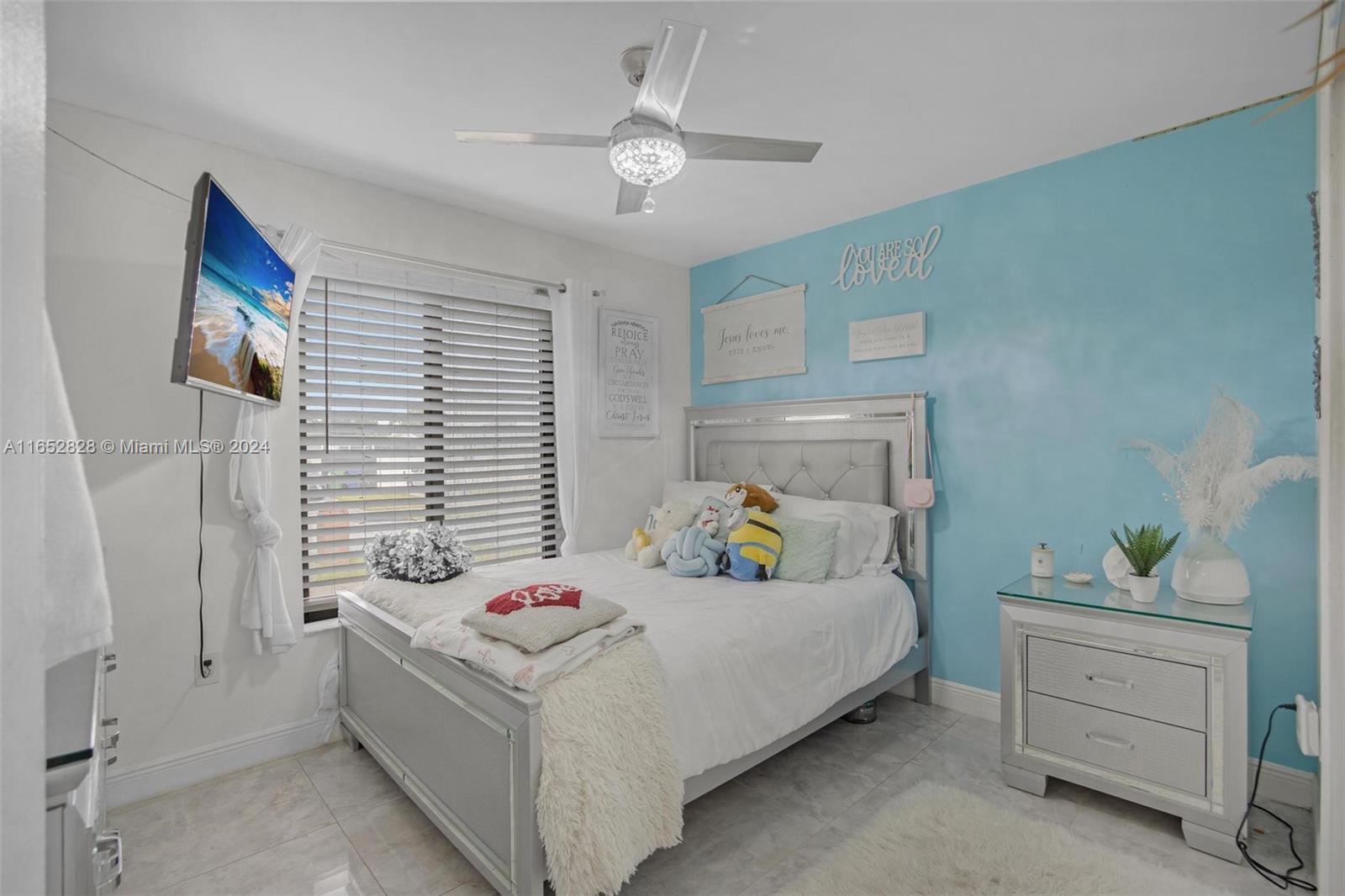 FAIRWAY HOUSE SEC 1 - Residential
