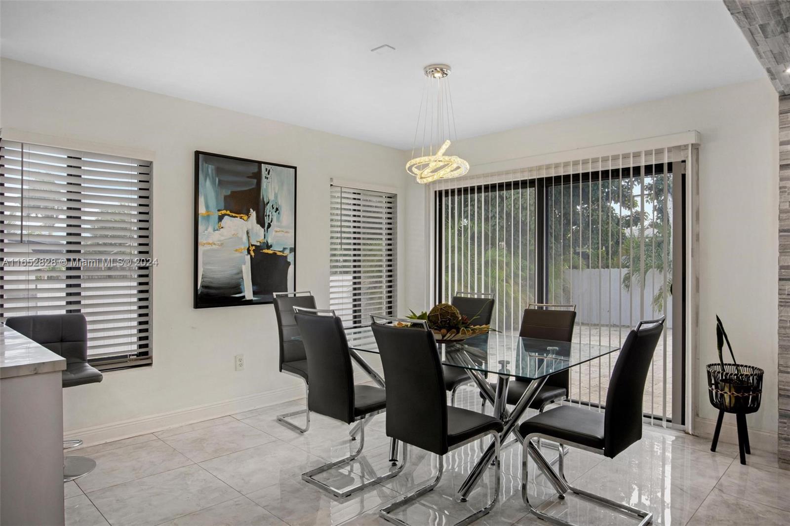 FAIRWAY HOUSE SEC 1 - Residential
