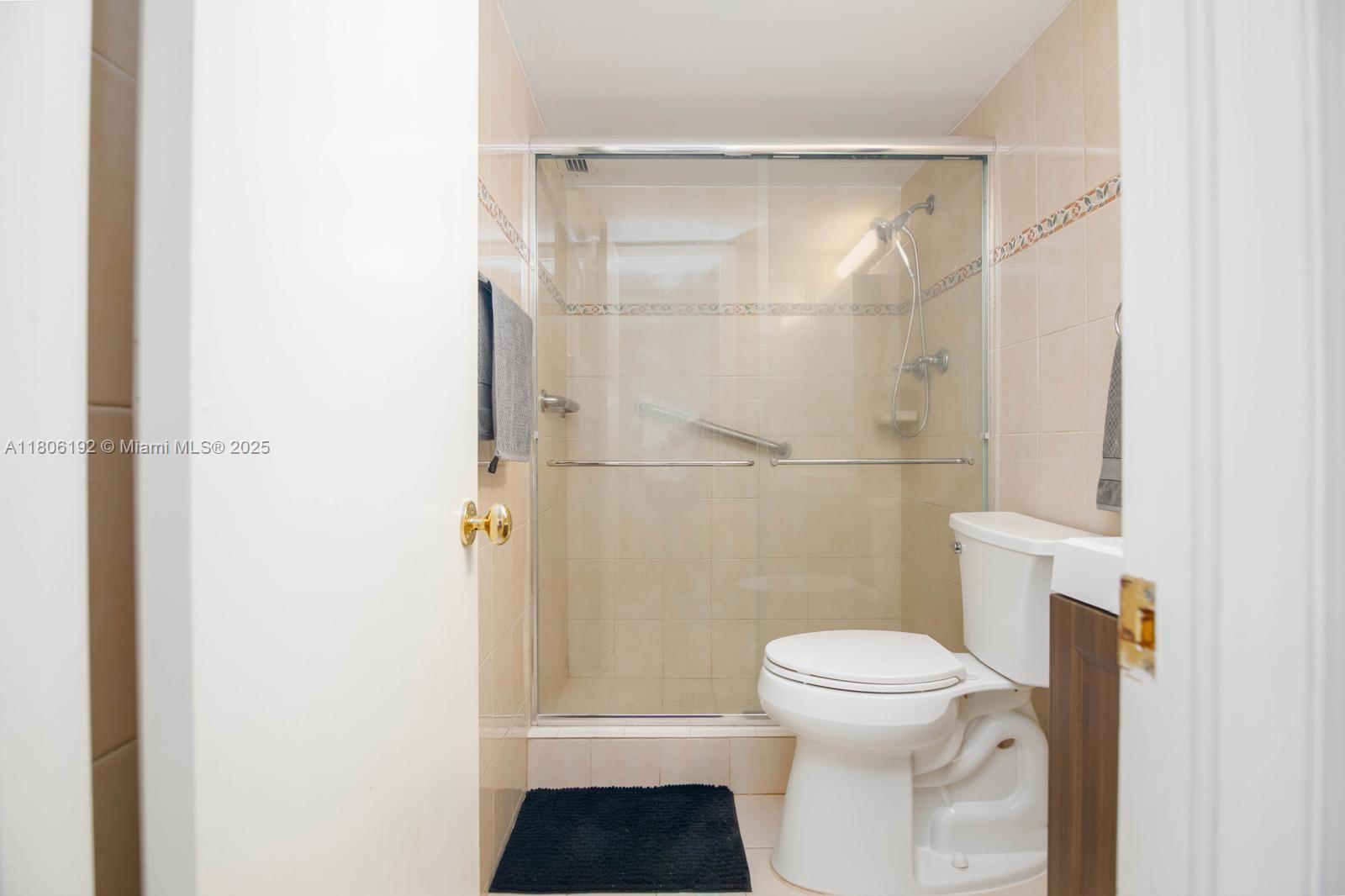 OCEANSIDE PLAZA CONDO - Residential