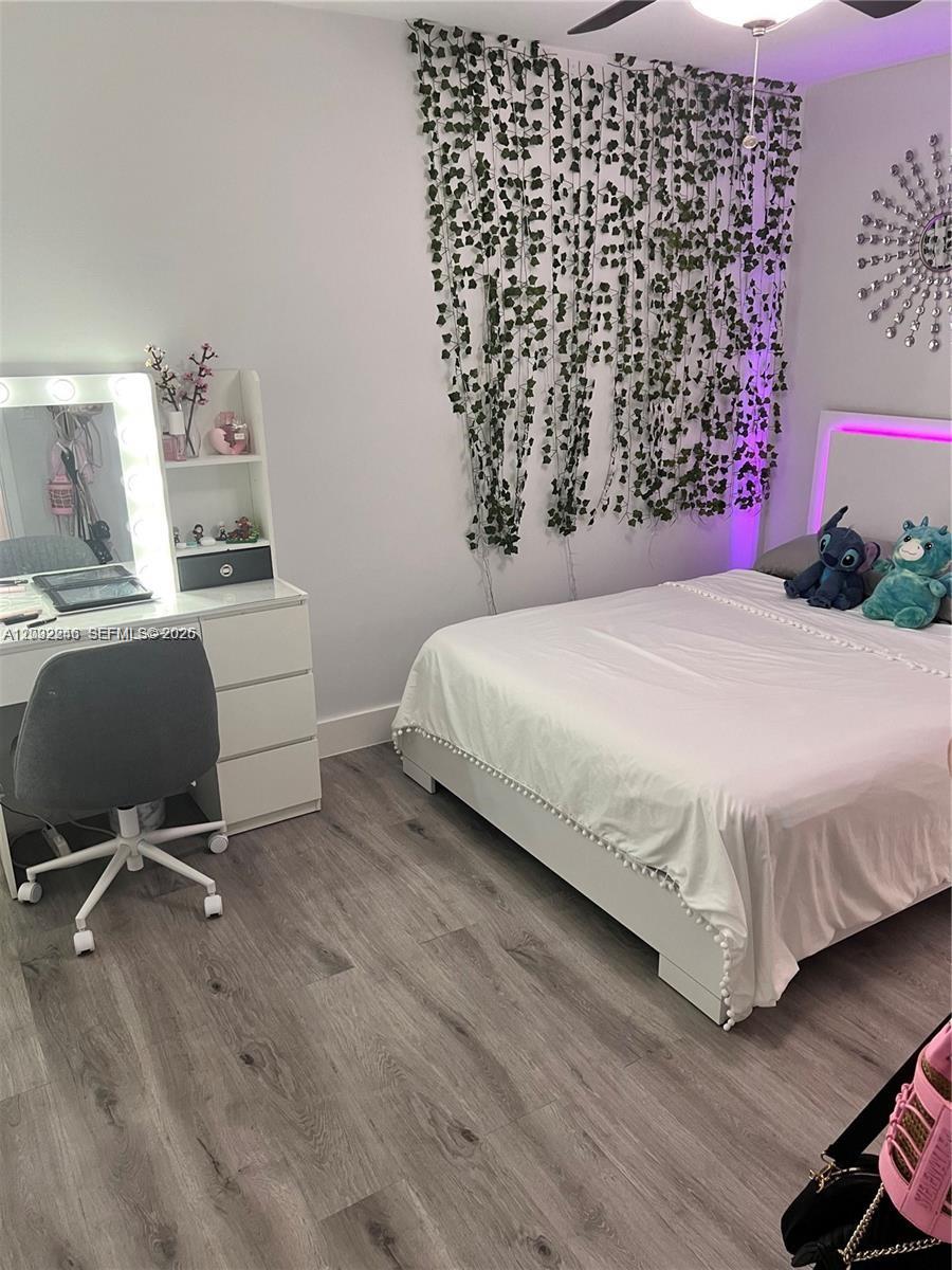BANYAN ESTATES - Residential Lease