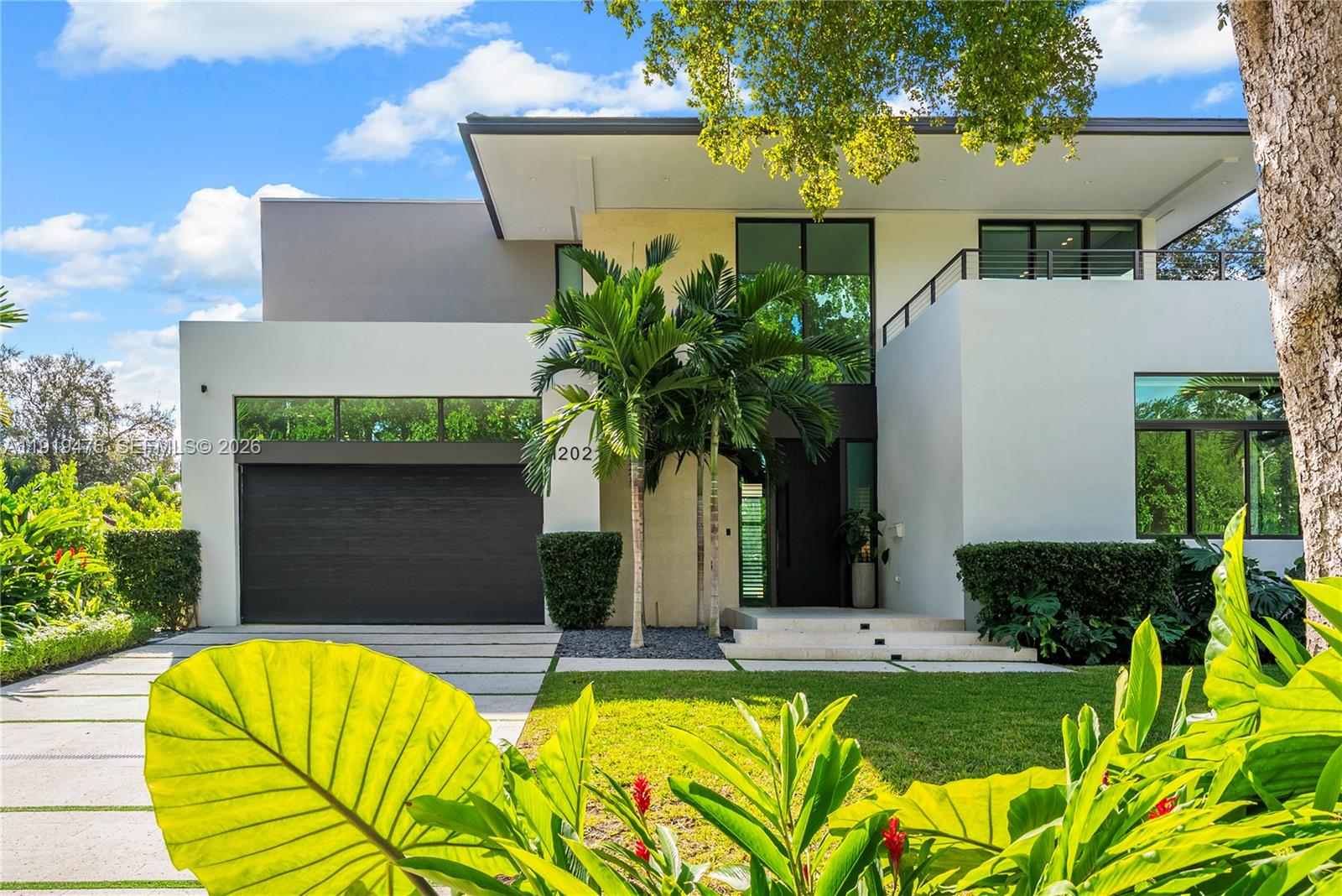 BAY LURE - Residential