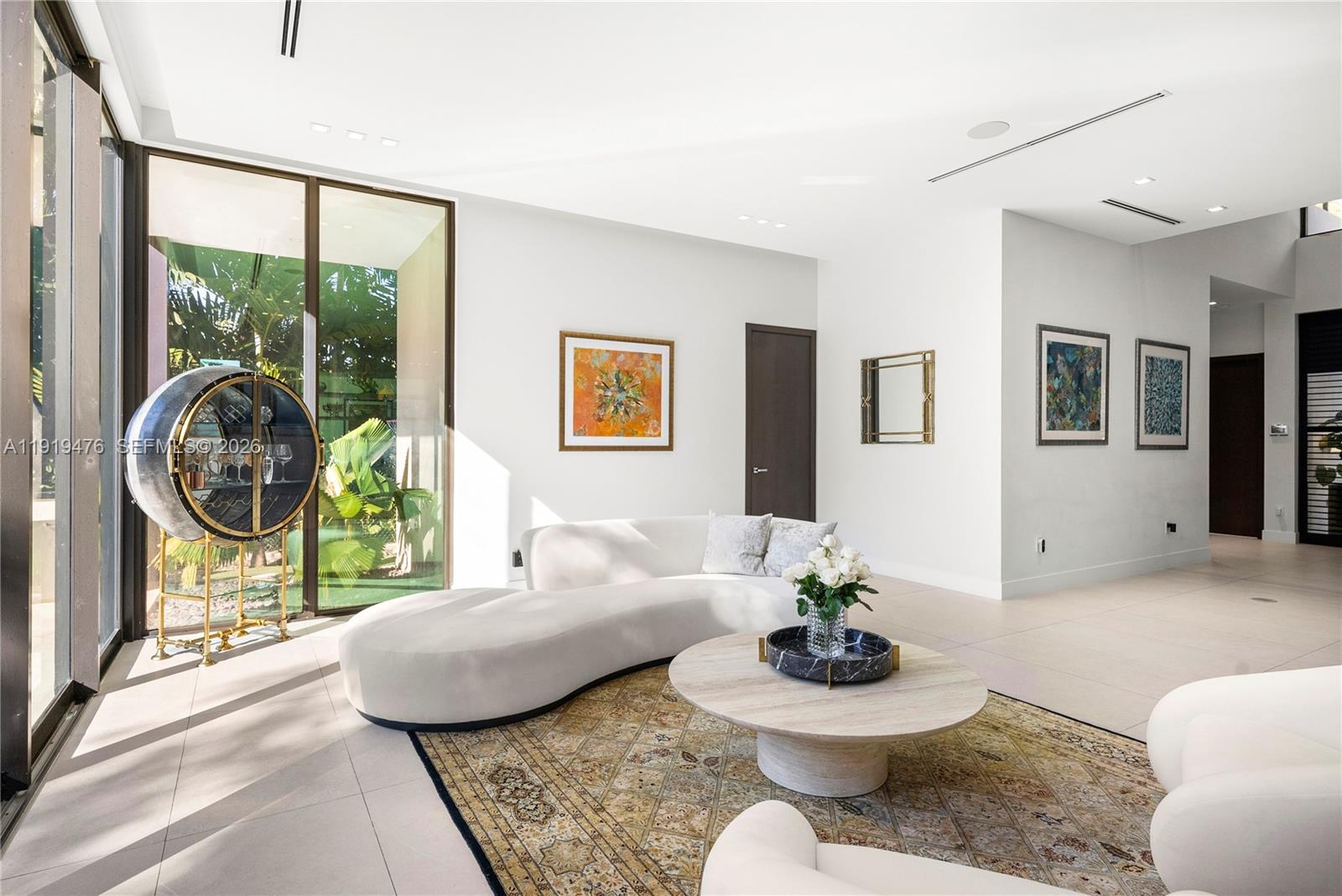 BAY LURE - Residential