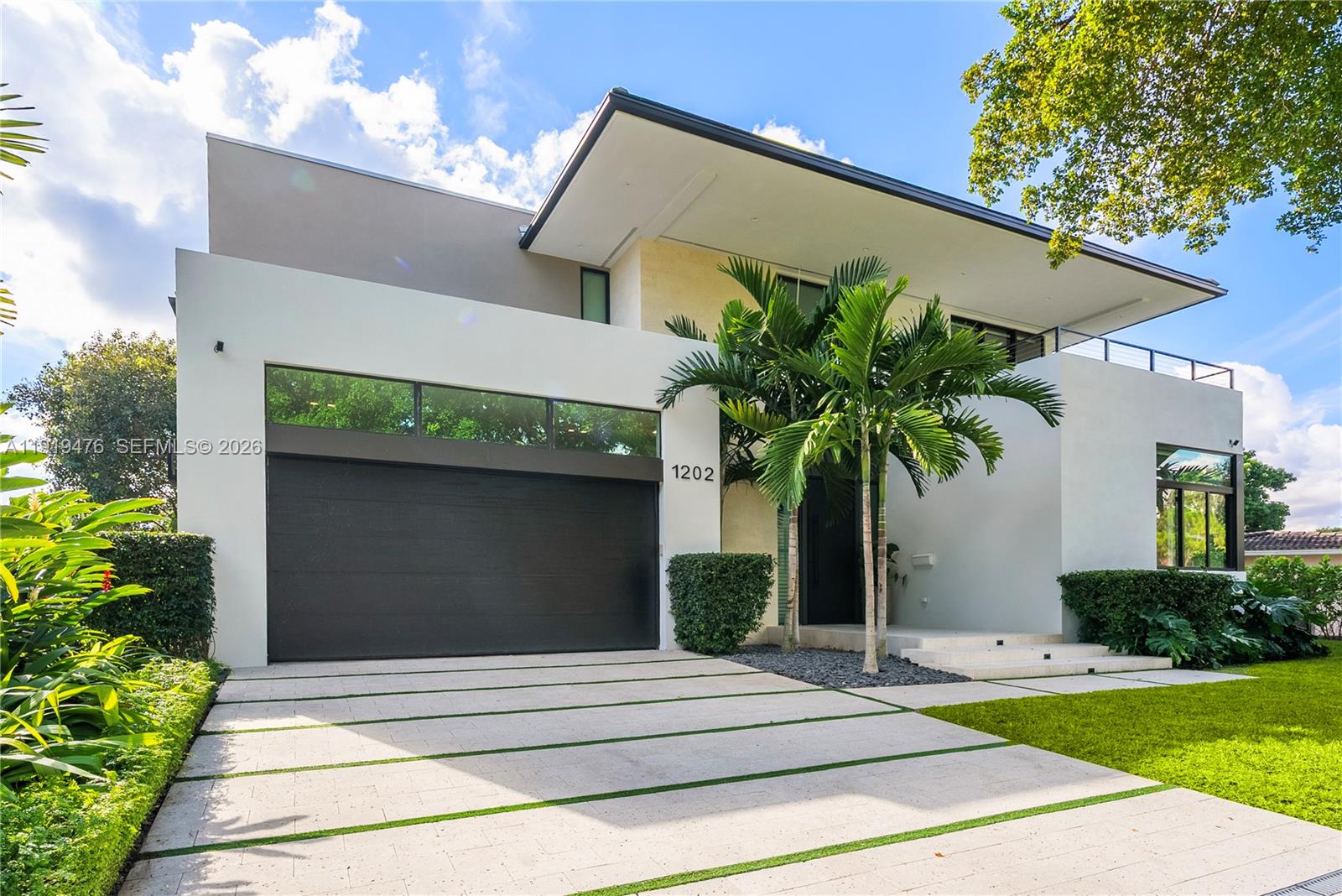 BAY LURE - Residential