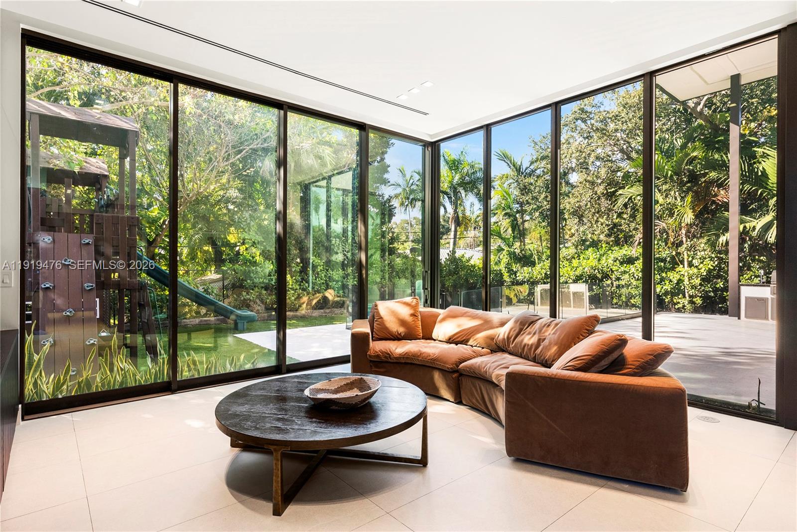 BAY LURE - Residential