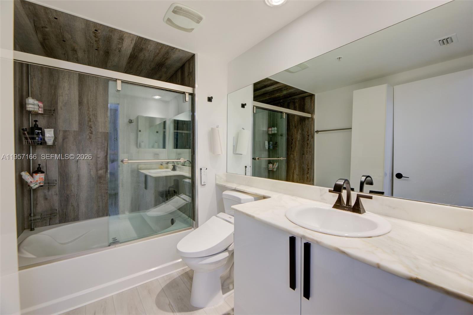 VENTURE AT AVENTURA WEST - Residential