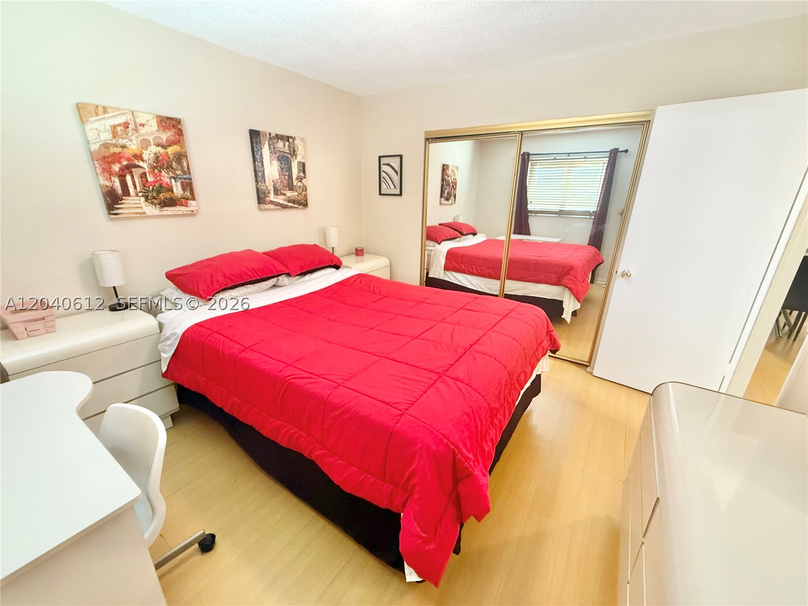 WARRENTON HOUSE CONDO - Residential
