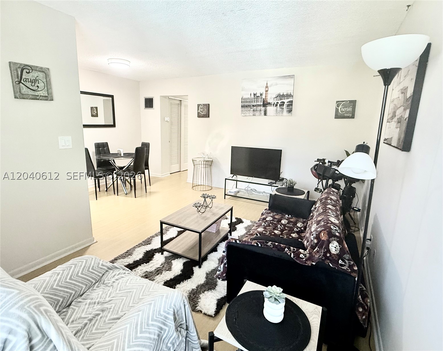 WARRENTON HOUSE CONDO - Residential