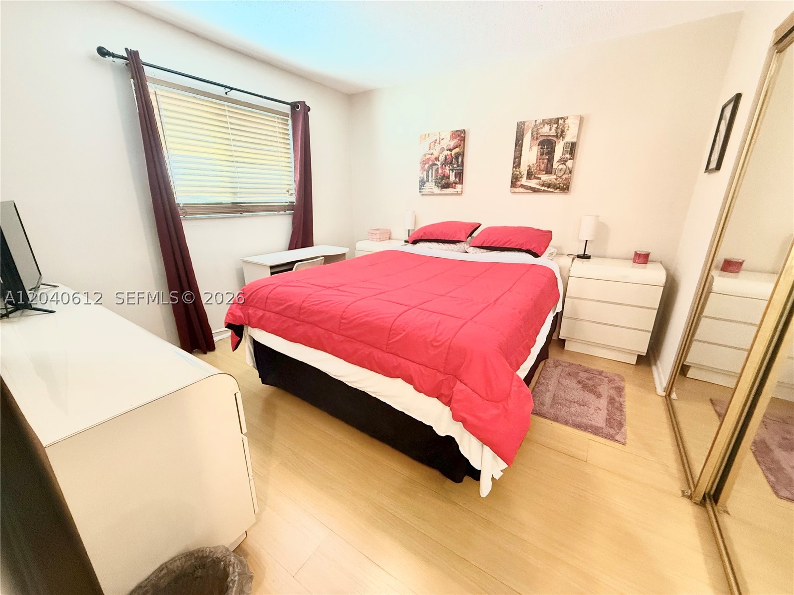 WARRENTON HOUSE CONDO - Residential
