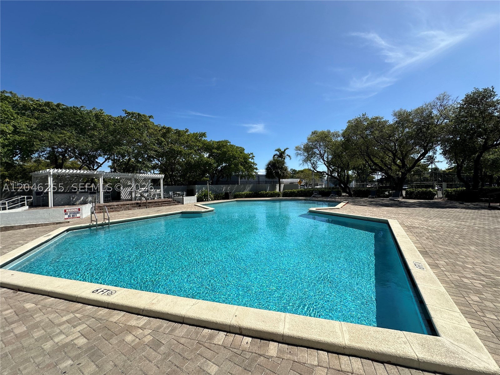 GREENWICH PH I CONDO - Residential
