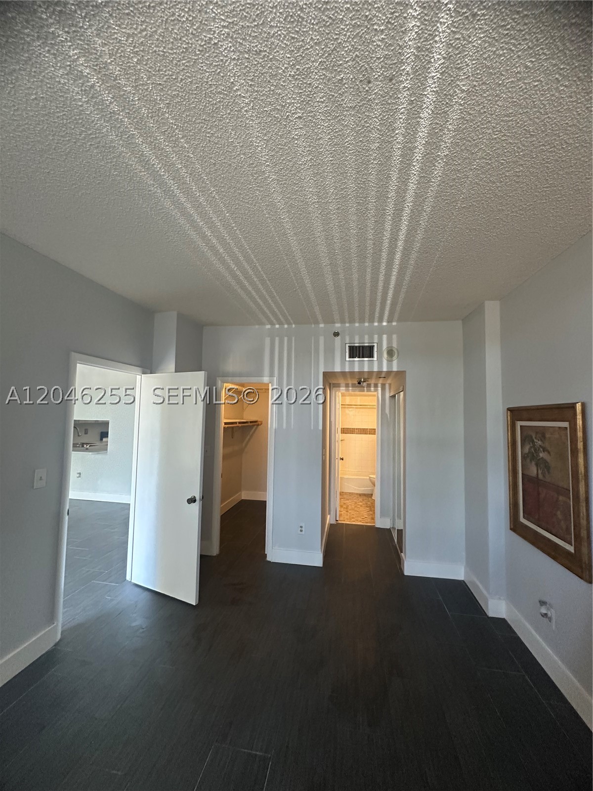 GREENWICH PH I CONDO - Residential
