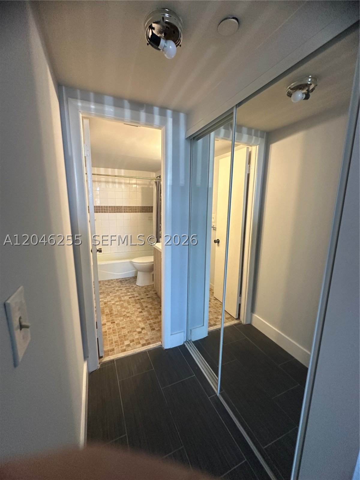 GREENWICH PH I CONDO - Residential
