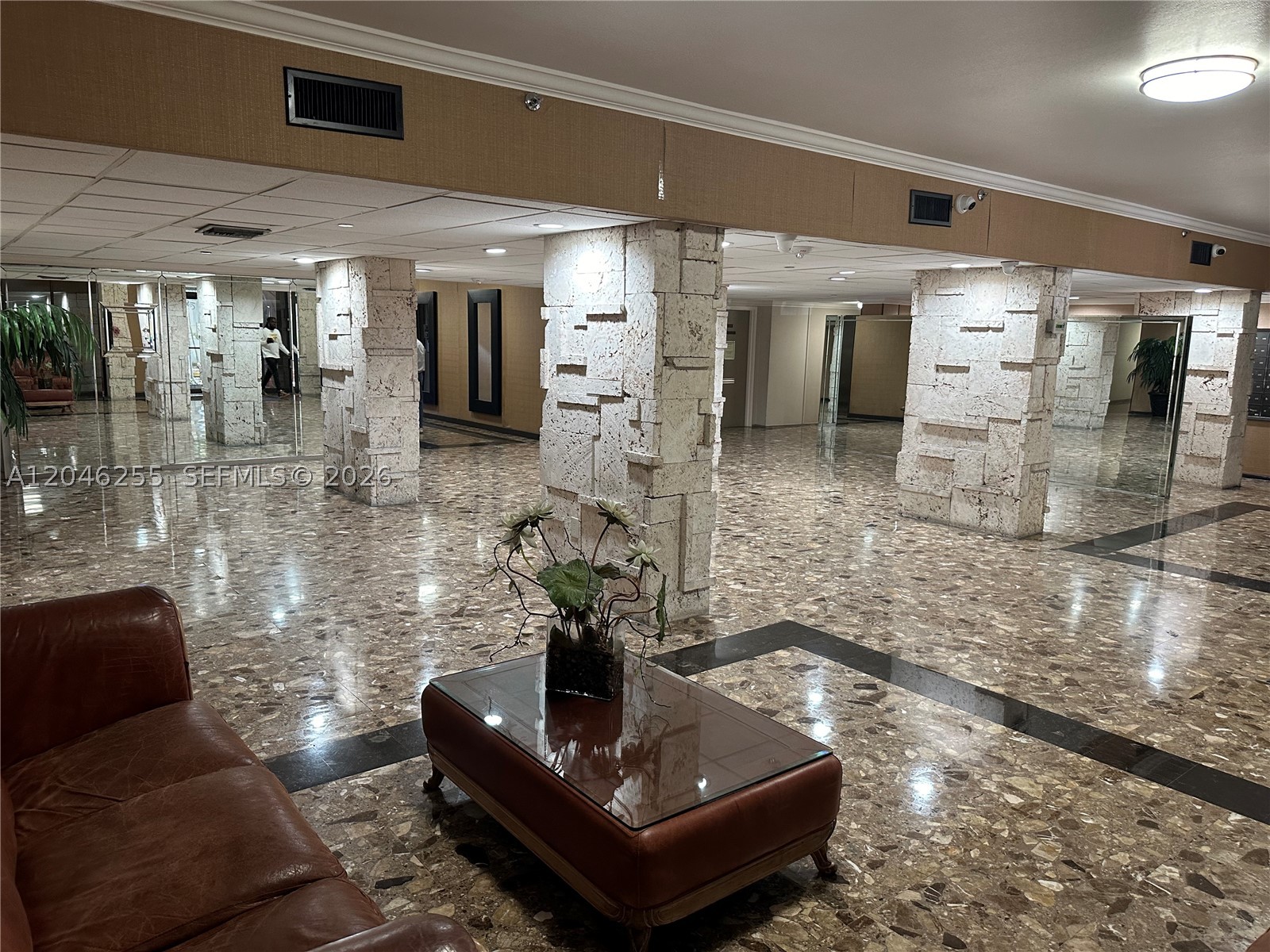 GREENWICH PH I CONDO - Residential