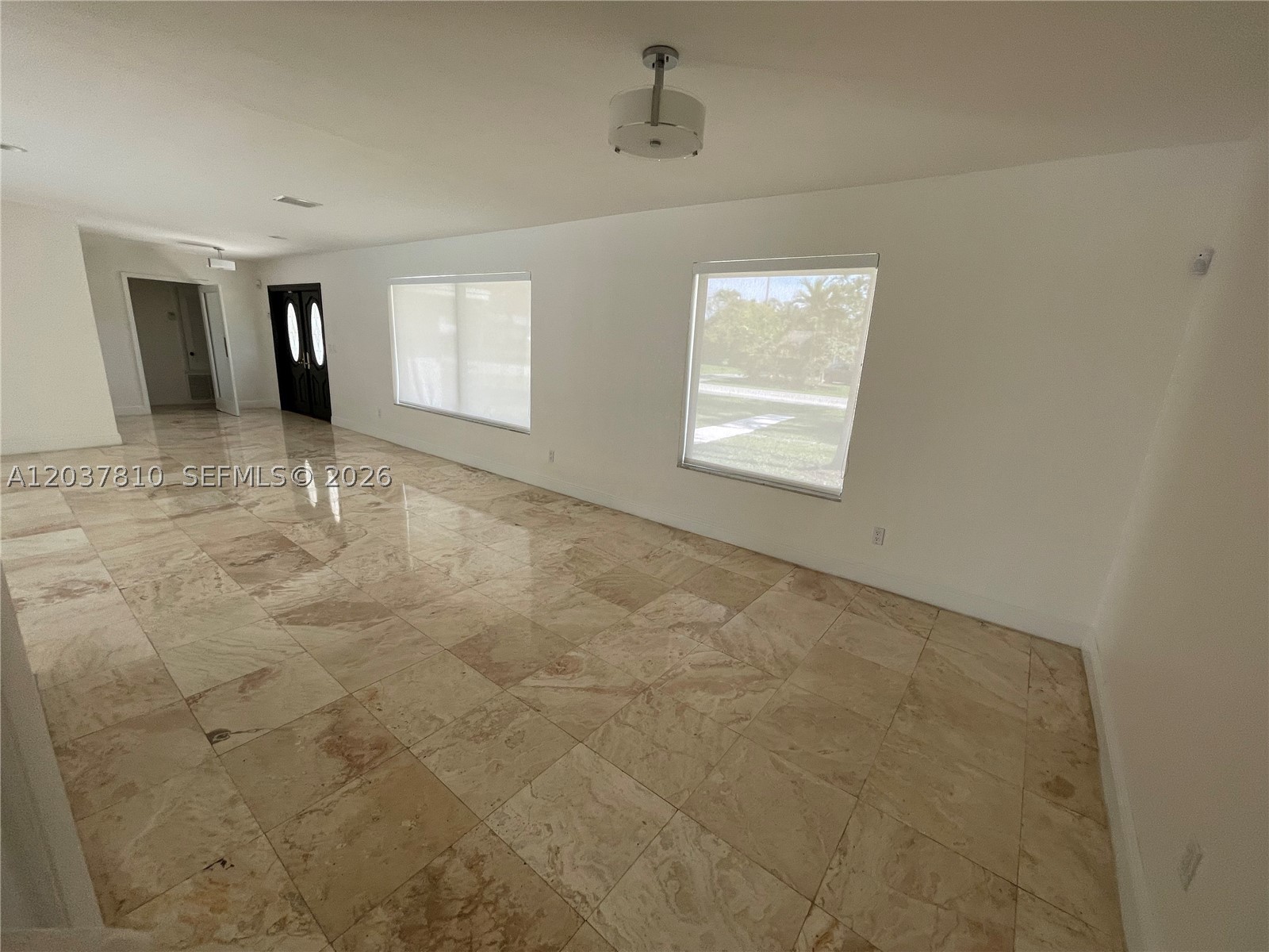MONTGOMERY EAST SEC 1 - Residential Lease