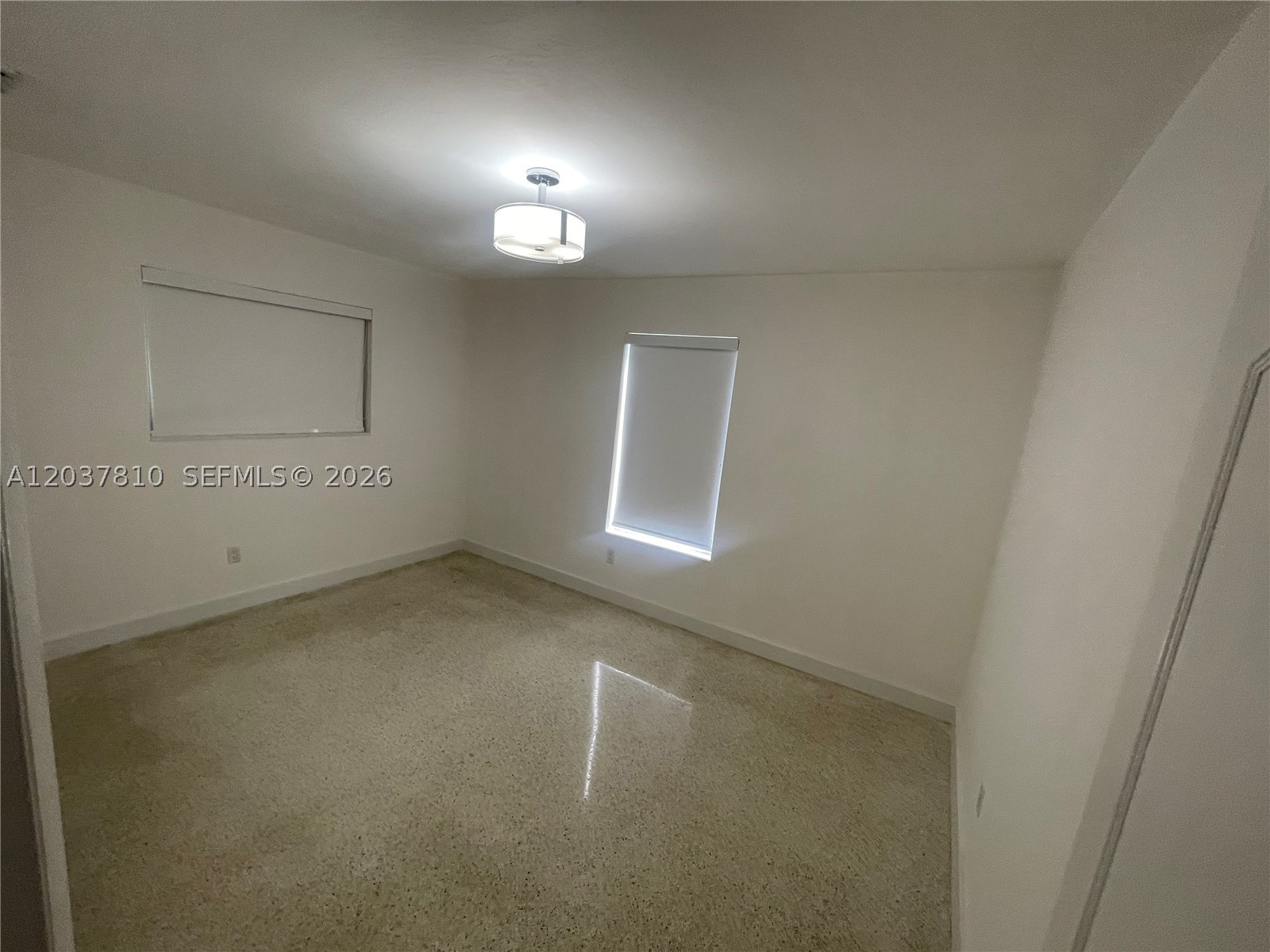 MONTGOMERY EAST SEC 1 - Residential Lease