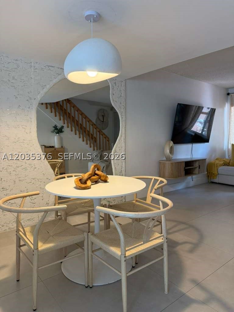 CHATEAUBLEAU VILLAS AT MI - Residential Lease
