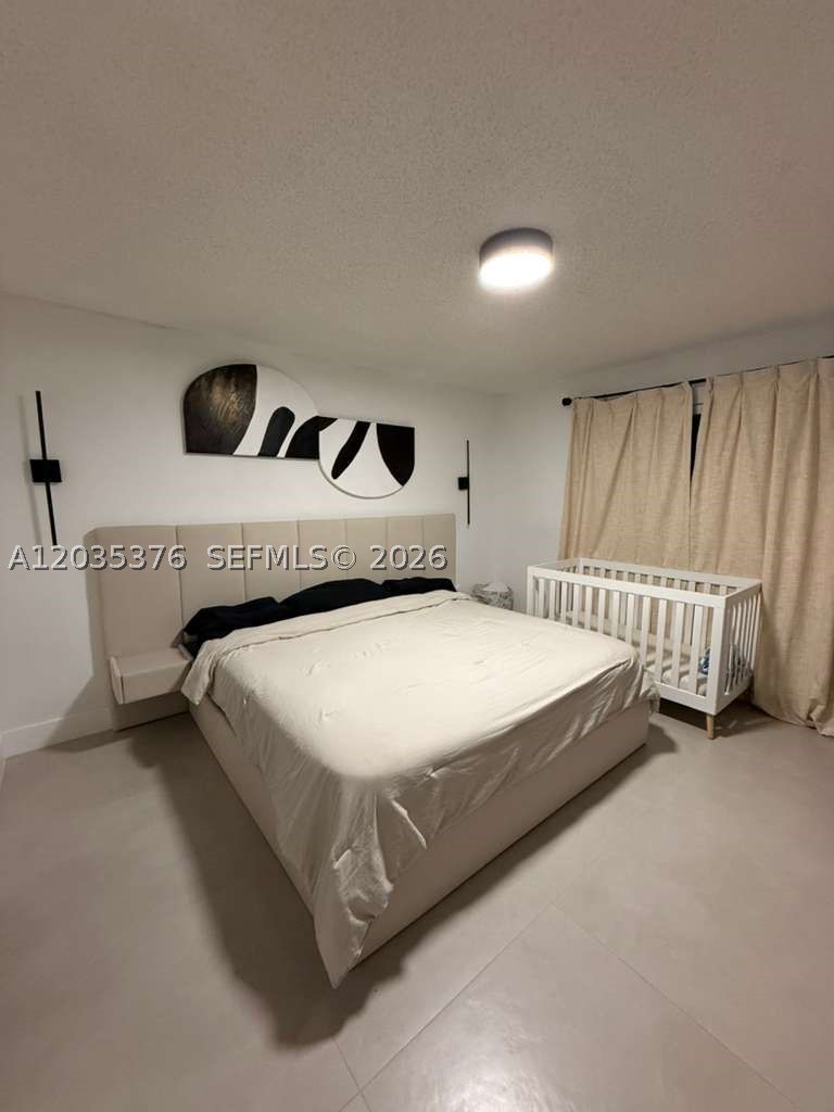 CHATEAUBLEAU VILLAS AT MI - Residential Lease
