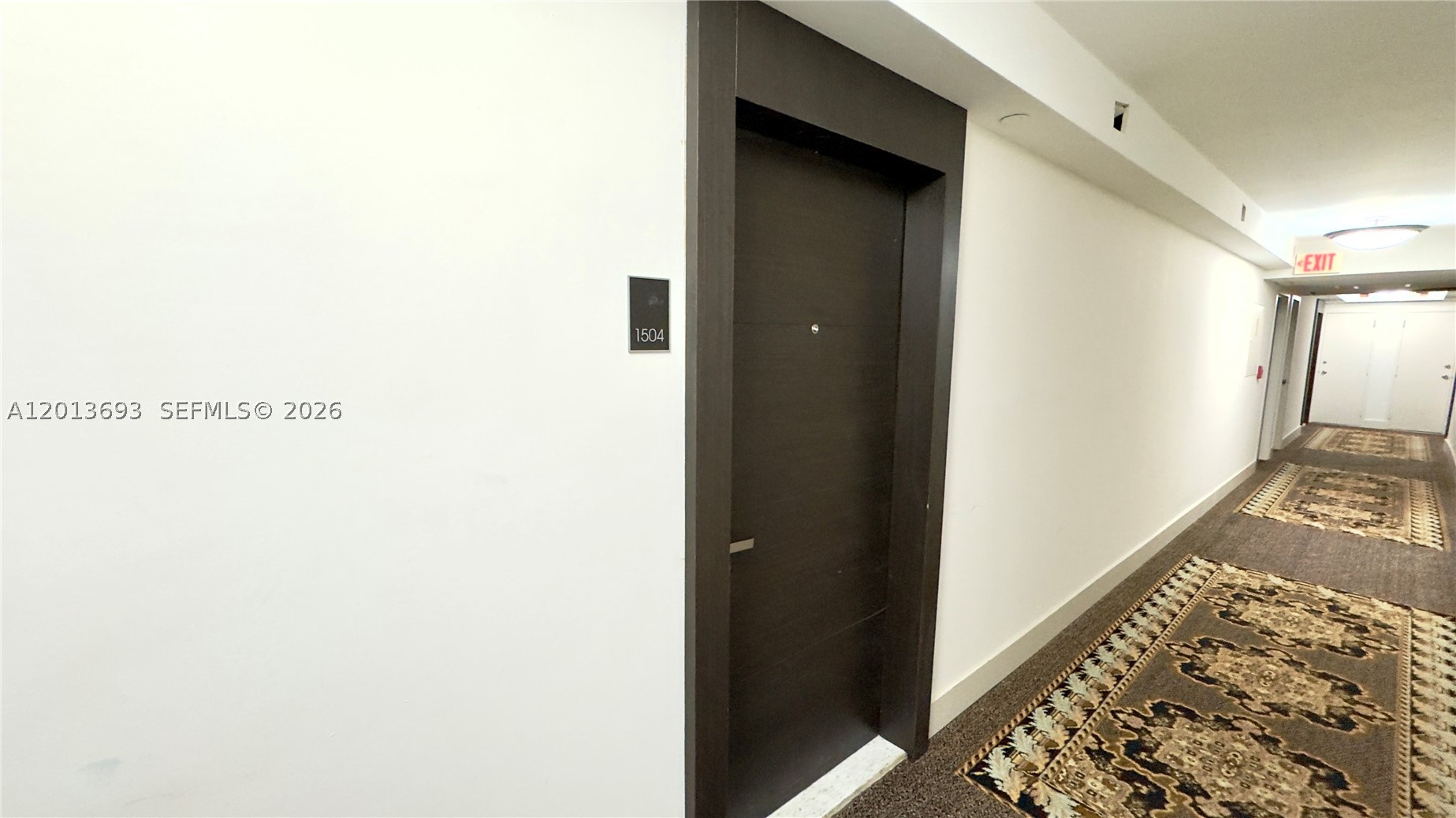 ADMIRALS PORT CONDO-EAST - Residential