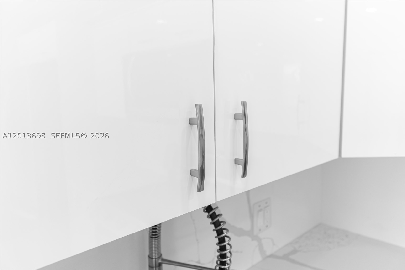 ADMIRALS PORT CONDO-EAST - Residential