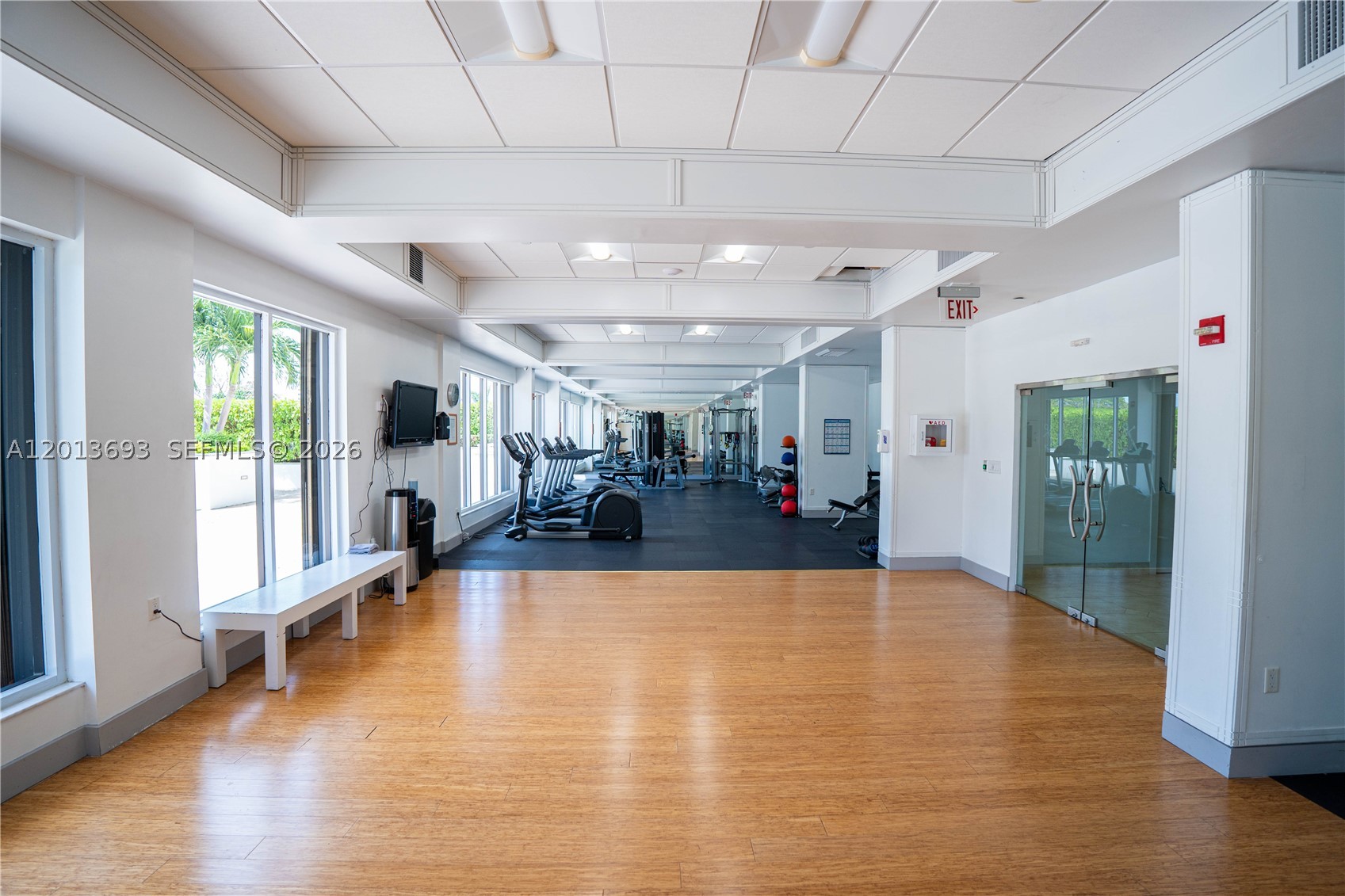 ADMIRALS PORT CONDO-EAST - Residential