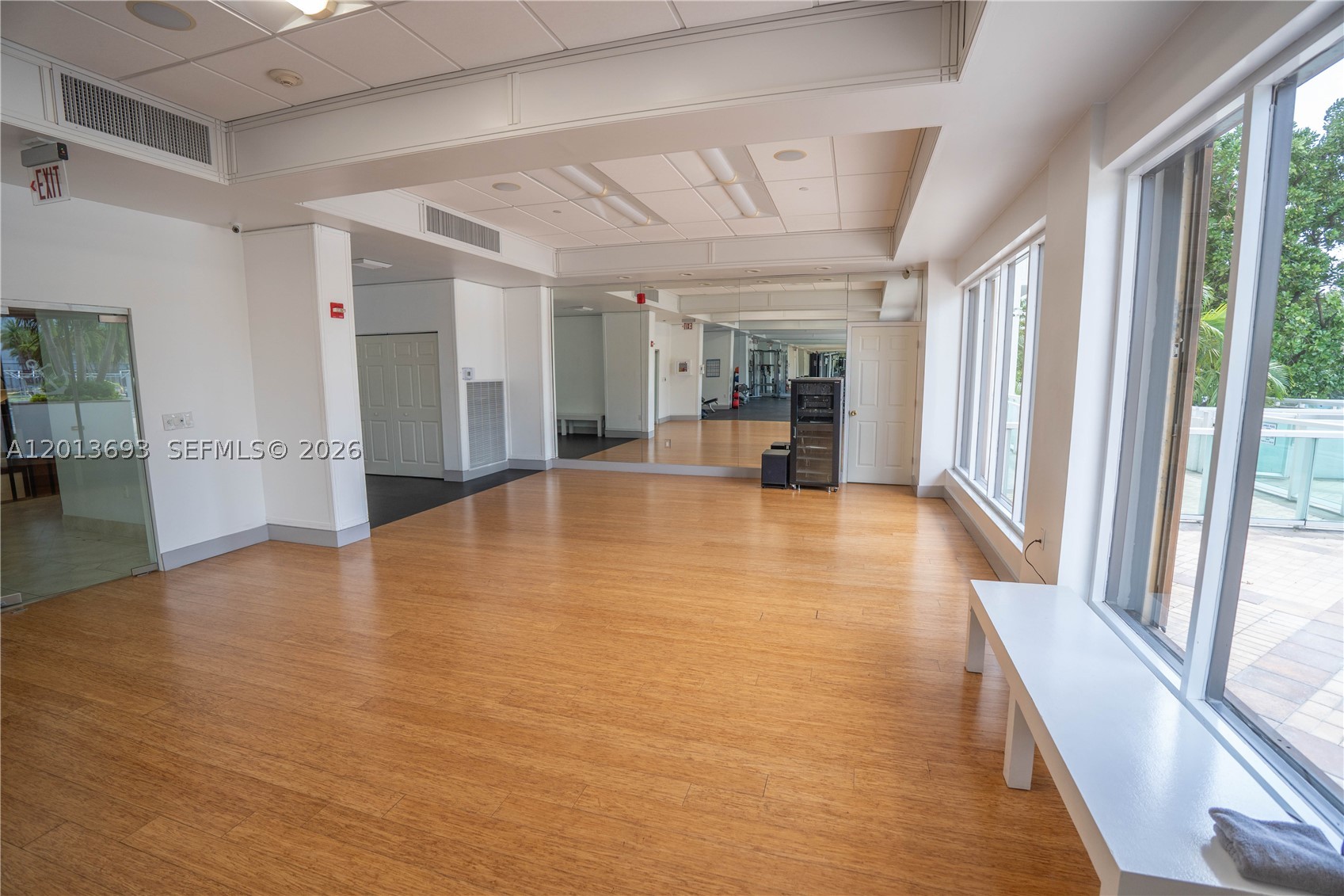 ADMIRALS PORT CONDO-EAST - Residential