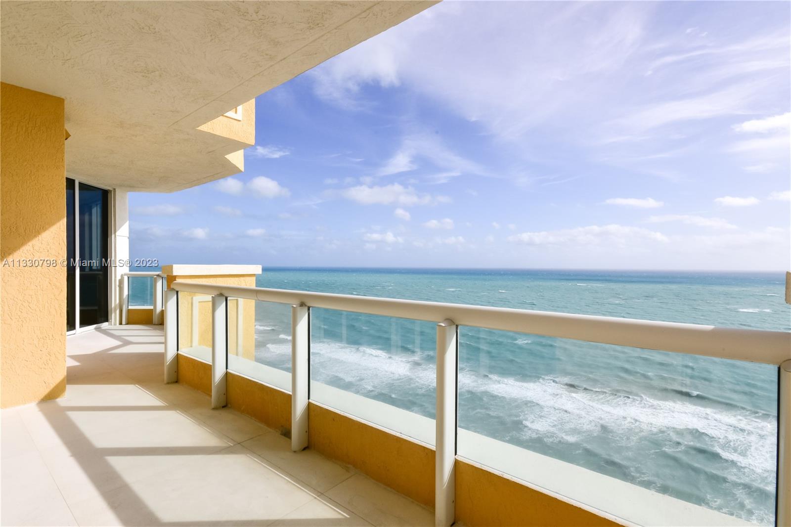 Acqualina Ocean is a outstanding building in Sunny Isles. 3 bedrooms plus Den and 4 full baths.
Master and living overlooking the ocean, and other bedrooms overlooking the intracoastal. 
Den has full bathroom. Nice porcelain floor.
Full amenities with SPA, 2 swimming pools, Gym and 3 in house restaurants.