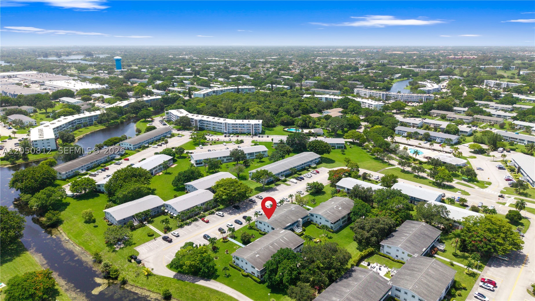 OAKRIDGE N CONDO - Residential