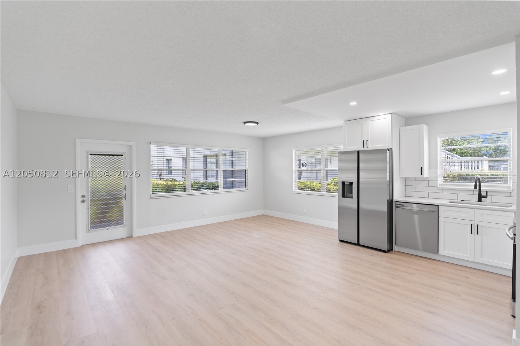 OAKRIDGE N CONDO - Residential