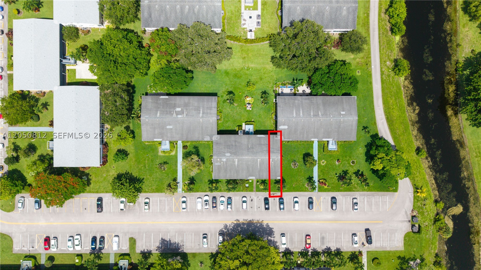 OAKRIDGE N CONDO - Residential
