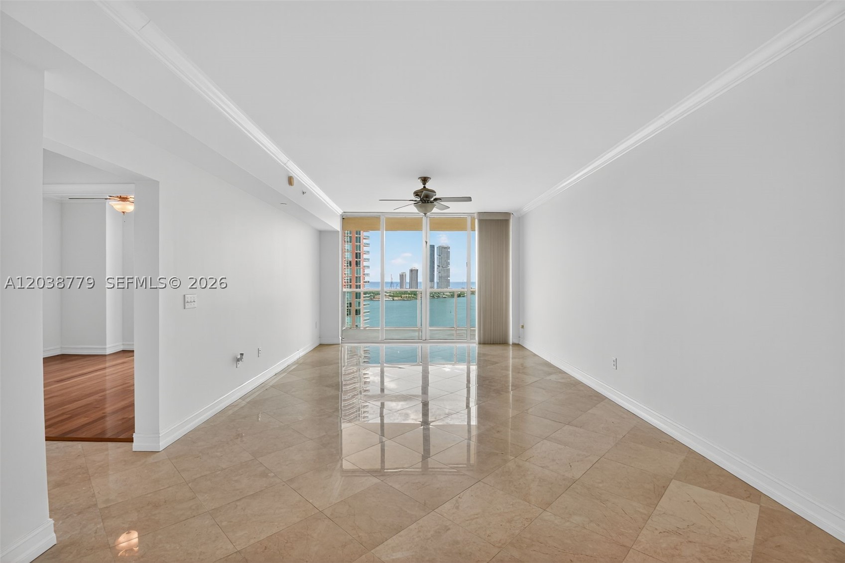 AVENTURA MARINA CONDO NUM - Residential