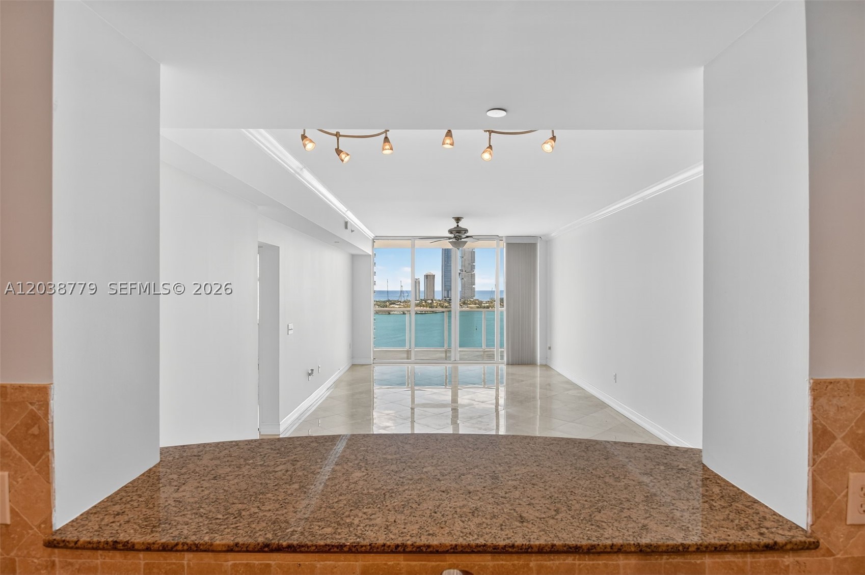 AVENTURA MARINA CONDO NUM - Residential