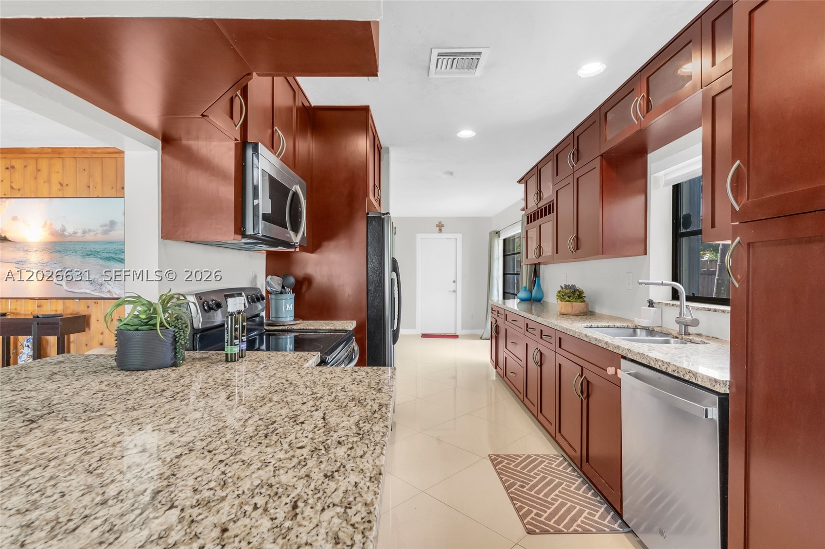 BEL AIRE - Residential