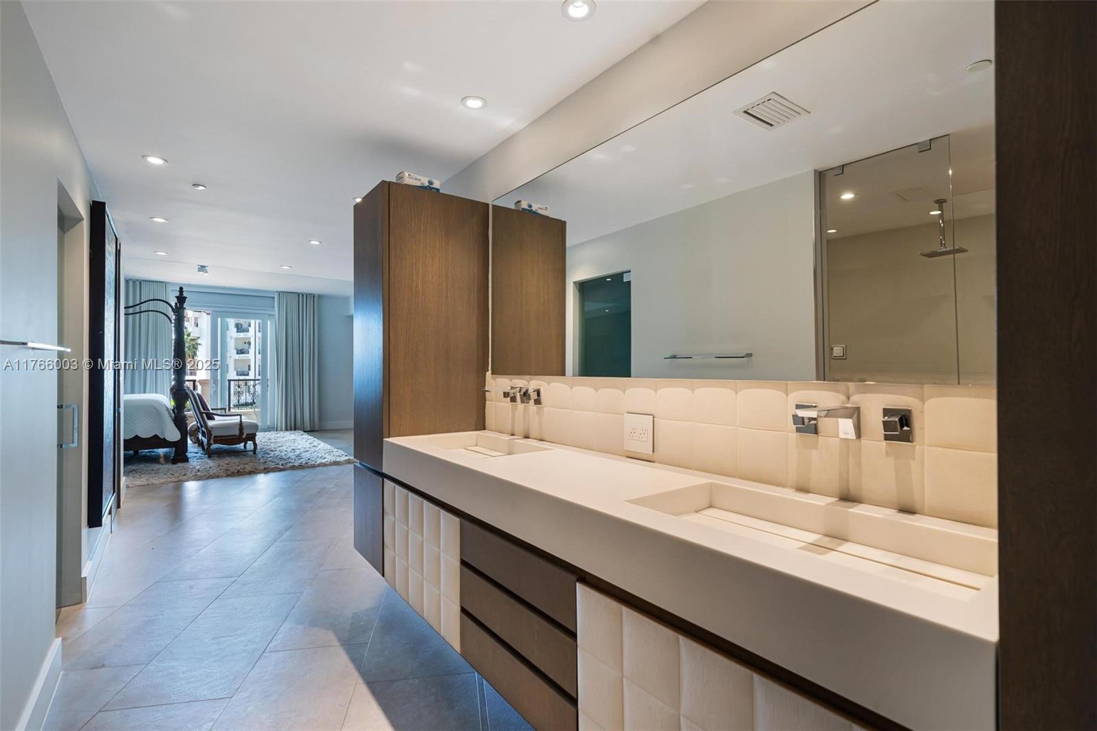 BAYSIDE VILLAGE EAST - Residential