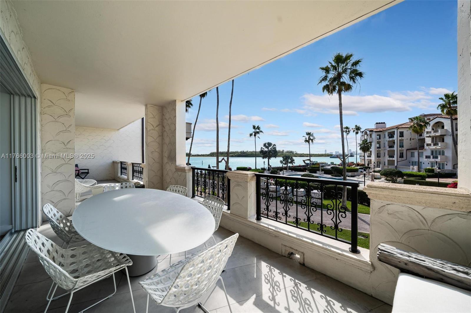 BAYSIDE VILLAGE EAST - Residential