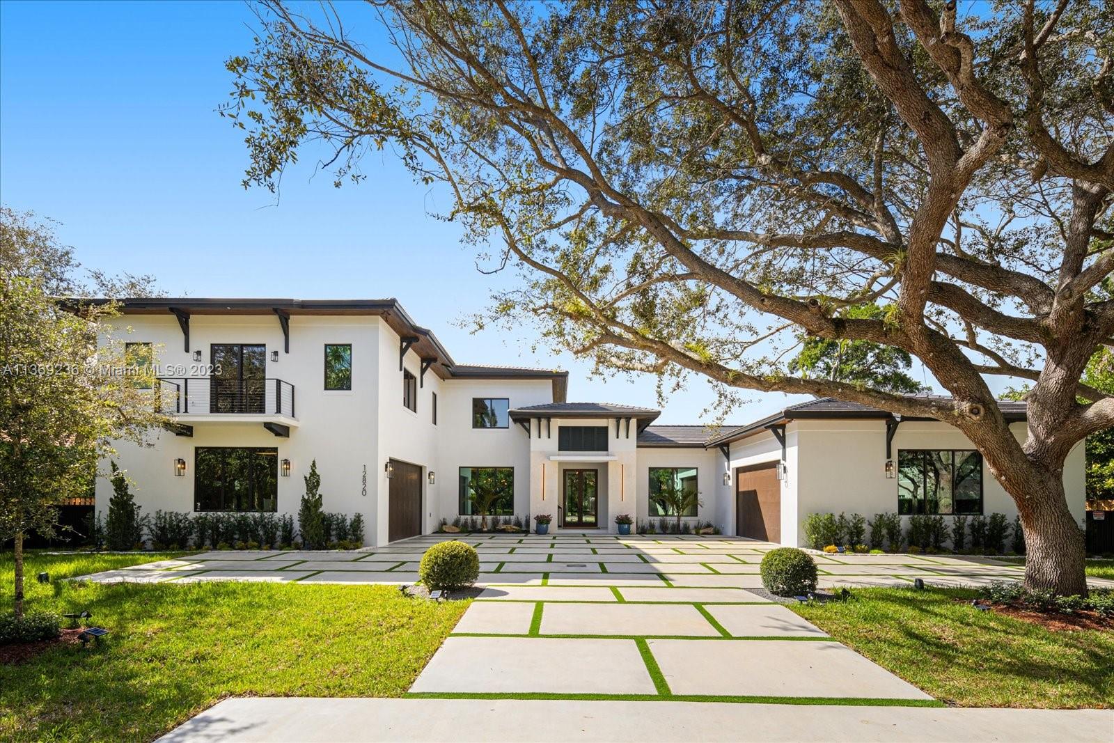 PINE TREE ESTATES - Residential