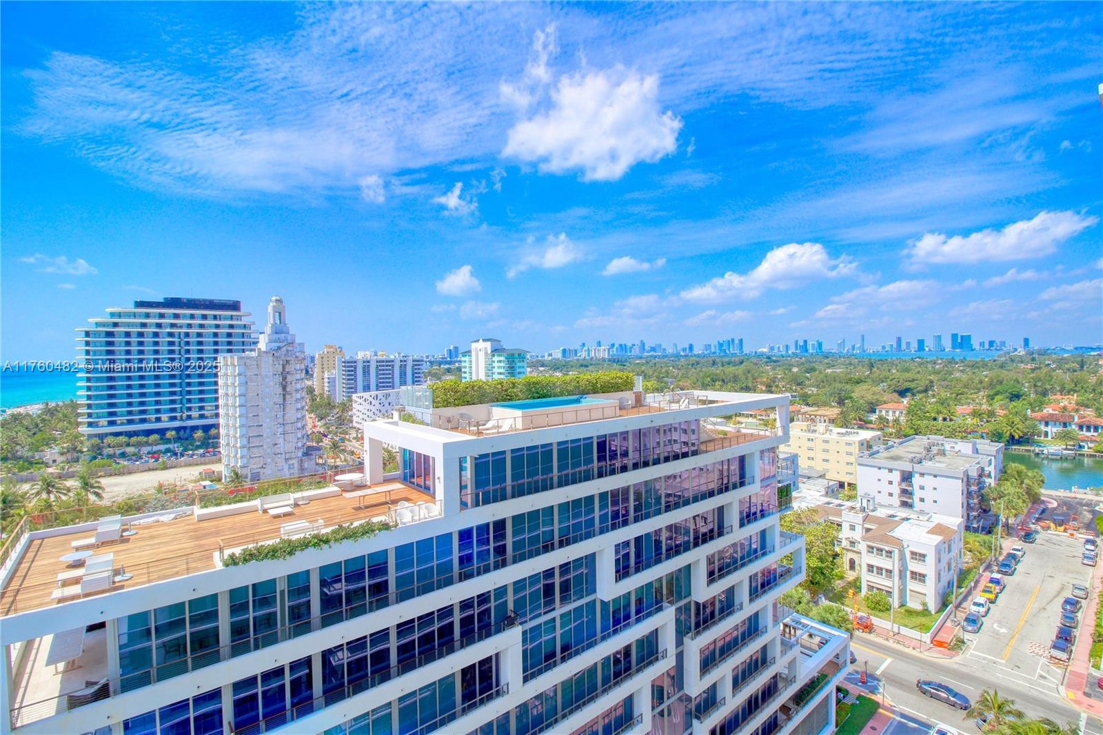 THE CARIBBEAN CONDO - Residential