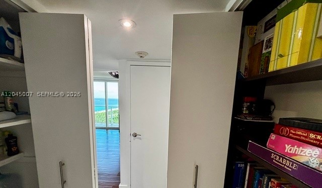 ARLEN HOUSE EAST CONDO - Residential