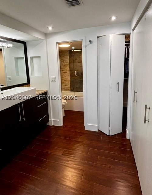 ARLEN HOUSE EAST CONDO - Residential