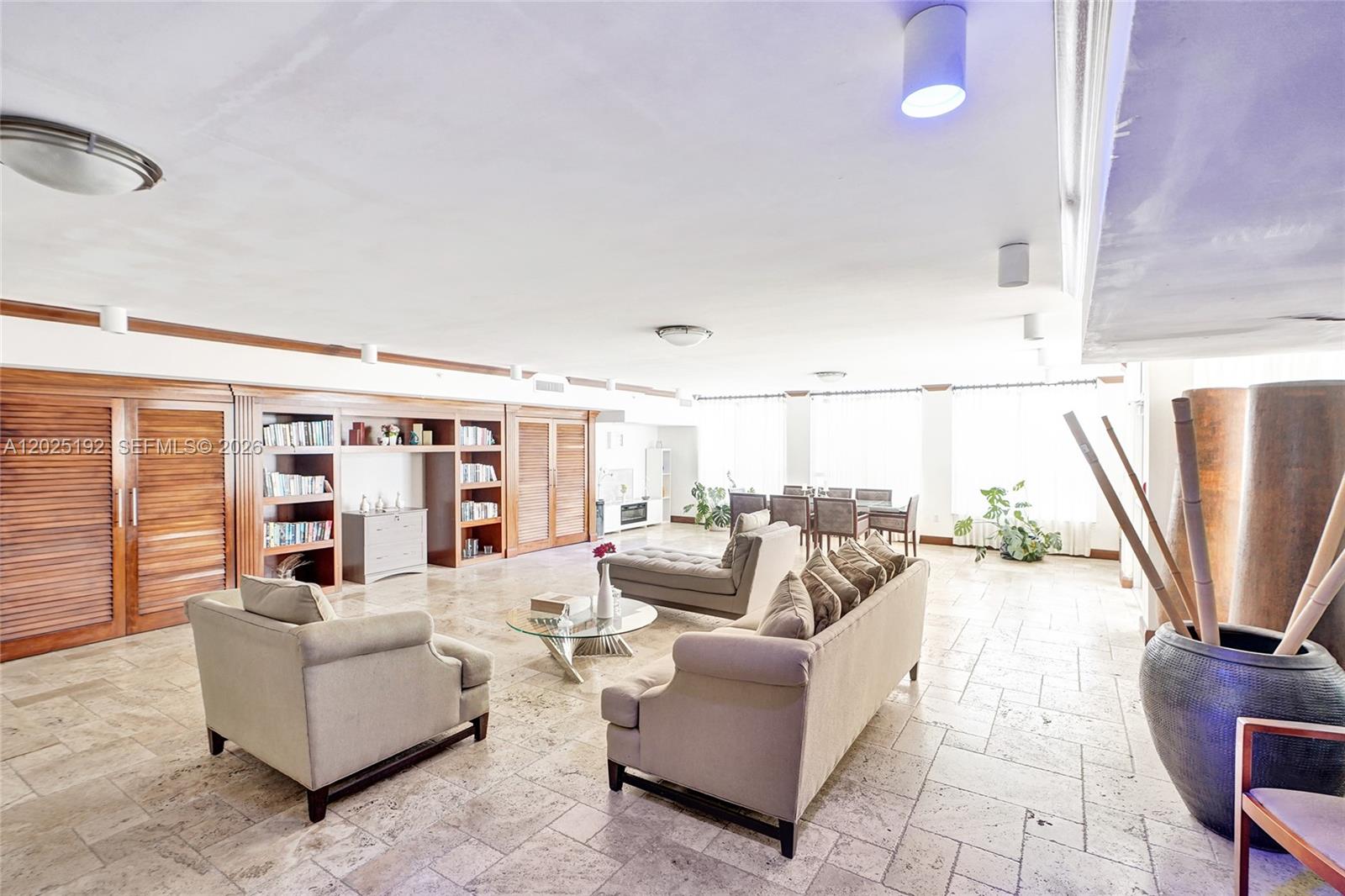 BAYVIEW CONDO AT NORTH BA - Residential