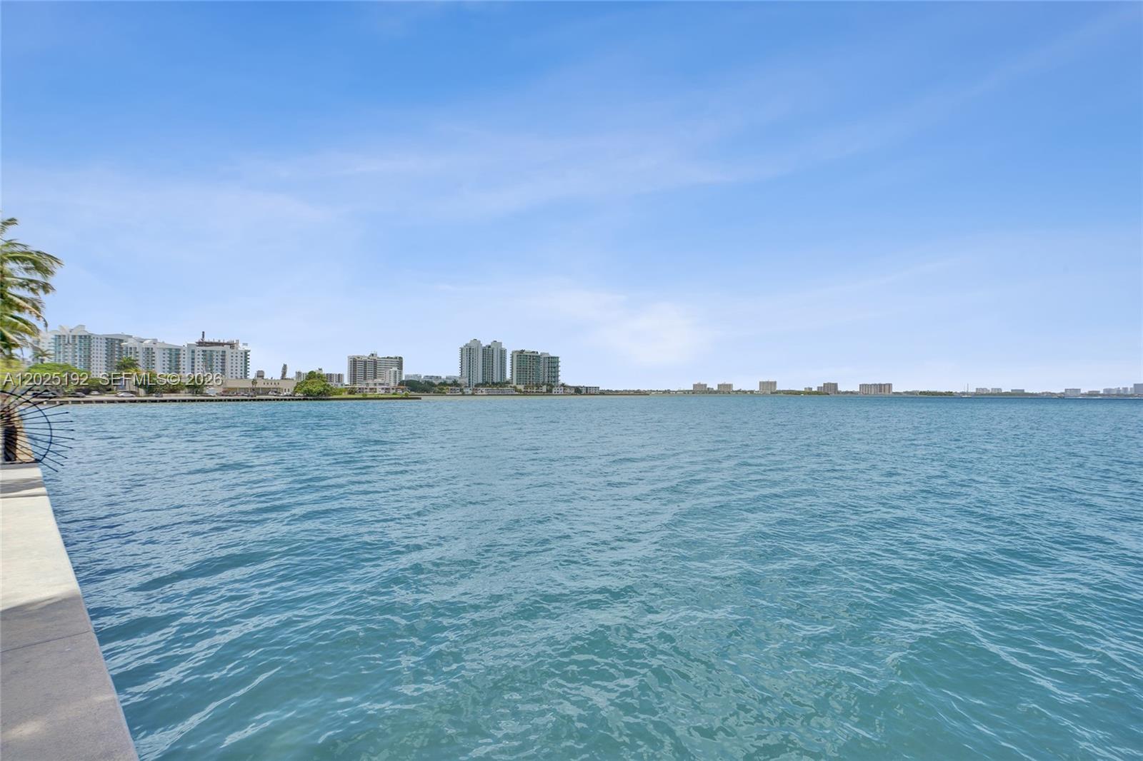 BAYVIEW CONDO AT NORTH BA - Residential