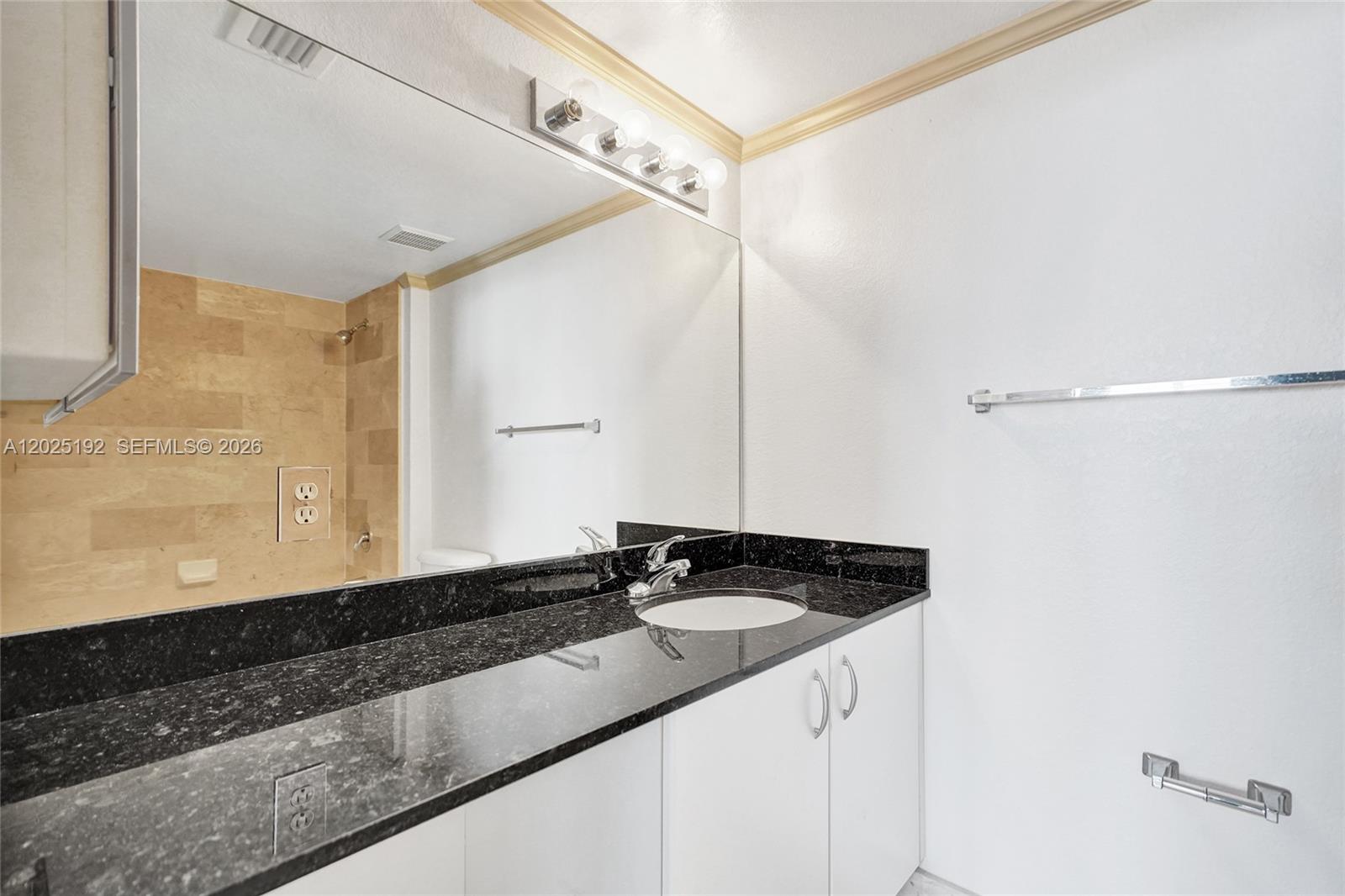 BAYVIEW CONDO AT NORTH BA - Residential