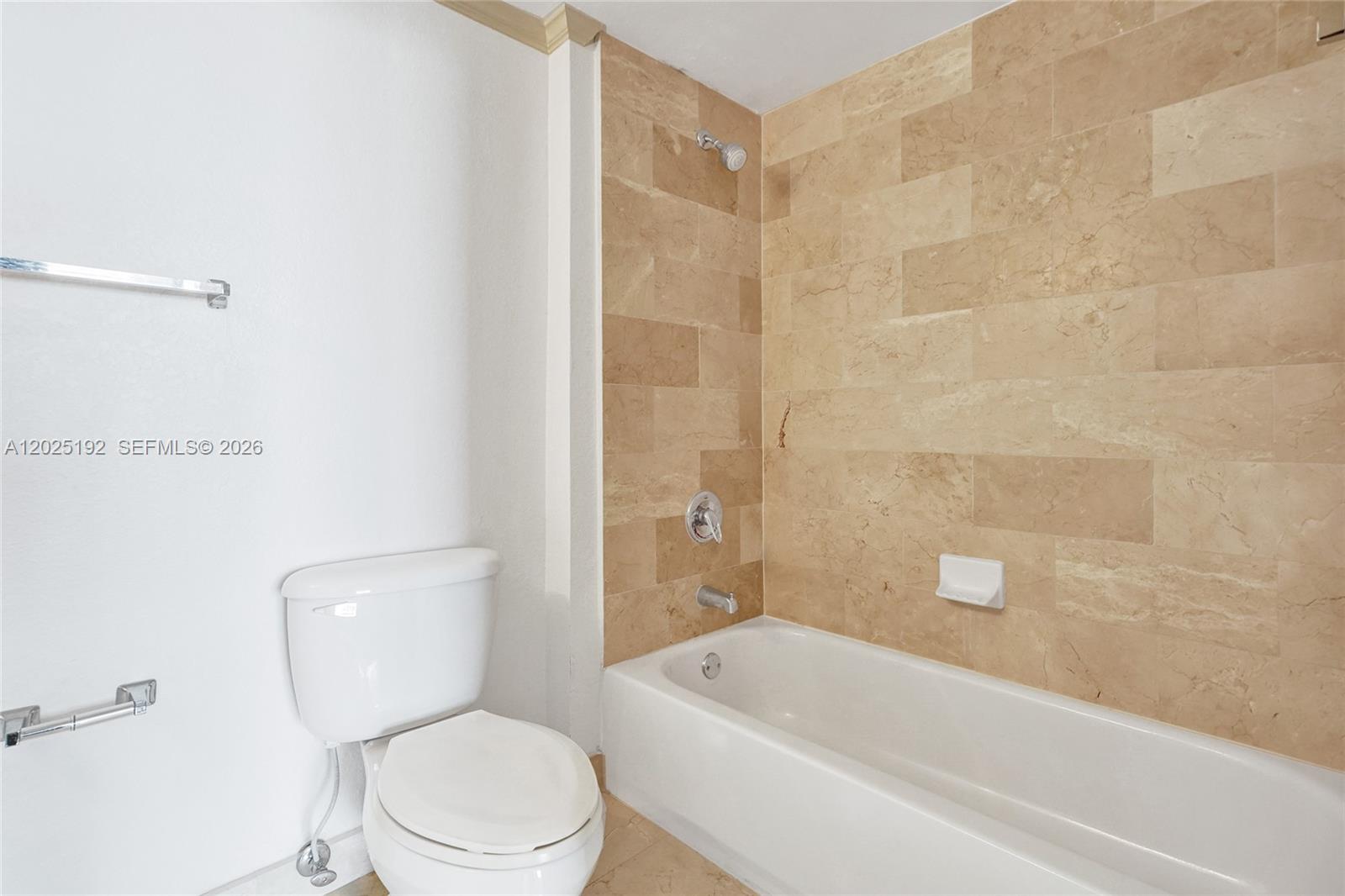 BAYVIEW CONDO AT NORTH BA - Residential