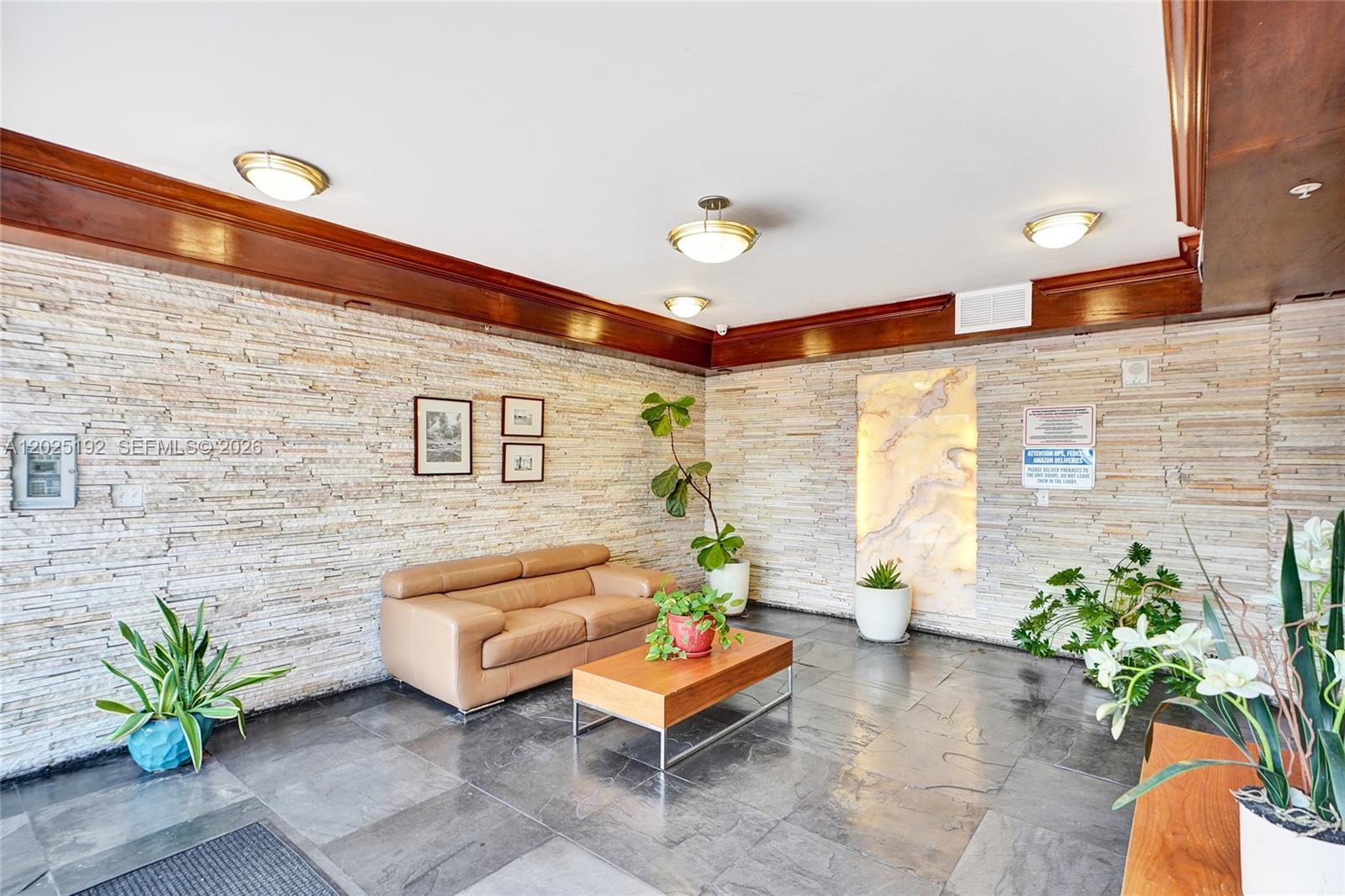 BAYVIEW CONDO AT NORTH BA - Residential